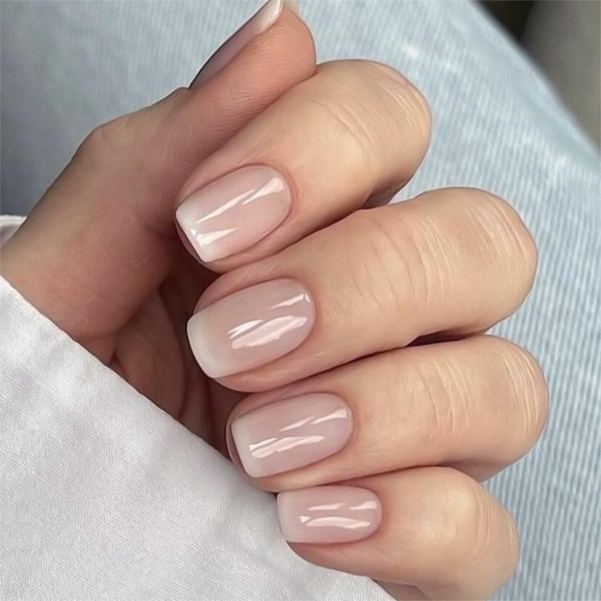 24Pcs Nude Press on Nails French Short Fake Nails Full Cover Square Acrylic False Nails with Pink White Gradient Design Glossy Cute Artificial Glue on