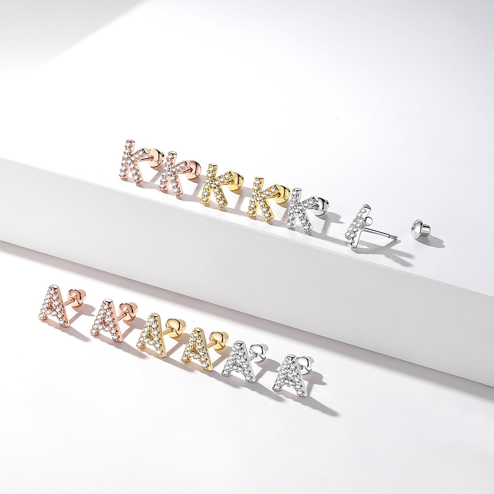 TIZU Orecchini con Lettere in Argento 925 Alberino Orecchini Anallergici per Donna Bambina Ragazza Orecchini Piccoli Iniziali con Zirconi Cubici Idee Regalo per Lei