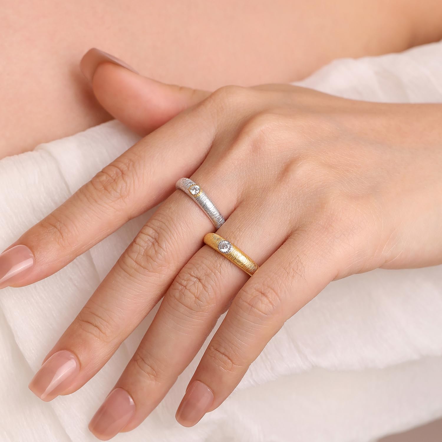 Meissa Anelli in Argento per Donne, Anelli Spessi Placcati Oro con Zirconia Cubica, Gioielli Impilabili Delicati, Confezionati in Scatola Regalo