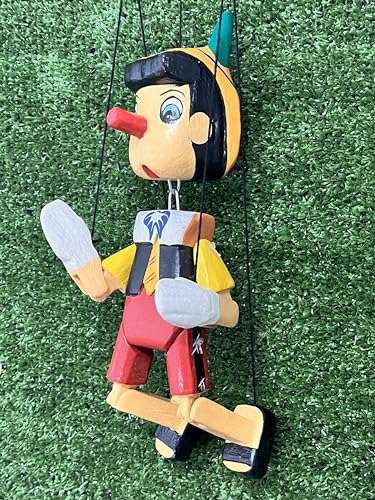 HC enterprise Pinocchio aus Holz mit Schnur, 25 cm, handgefertigt in Indonesien