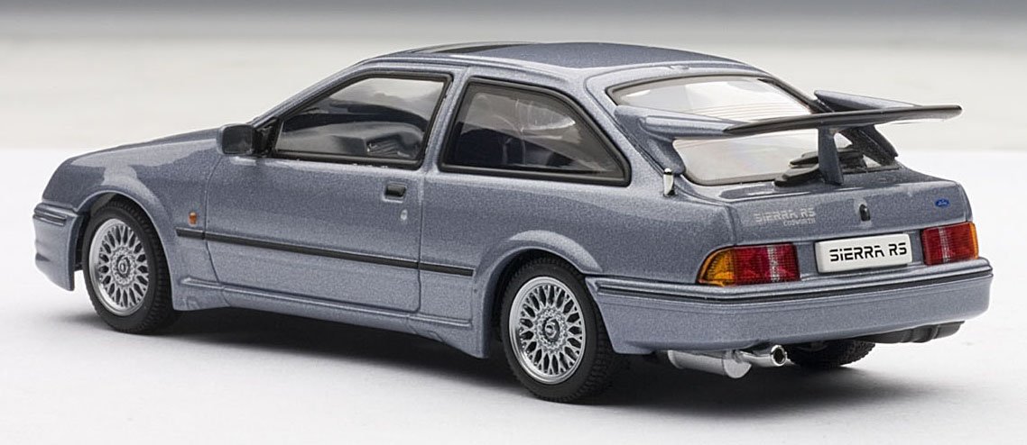 Amazon | AUTOart 1/43 フォード シエラ RS コスワース (ブルー