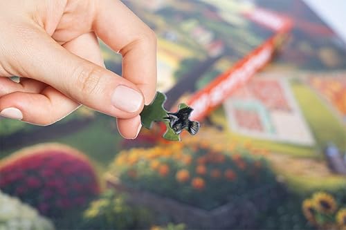 Vista 7 de Springbok Country Farm Life - Rompecabezas de 1000 piezas para adultos, piezas de corte único, fabricado en Estados Unidos Vida en la granja