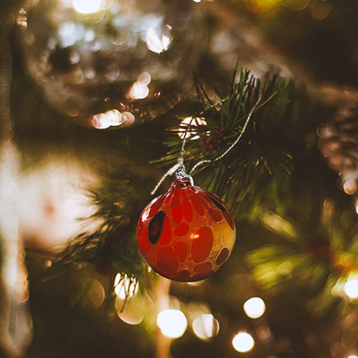 Gocce di Murano Murano Glass Christmas Baubles Pair Pack of 2 Large Blown Glass Baubles Colourful Handmade Elegant Christmas Tree Decorations Red - Image 2
