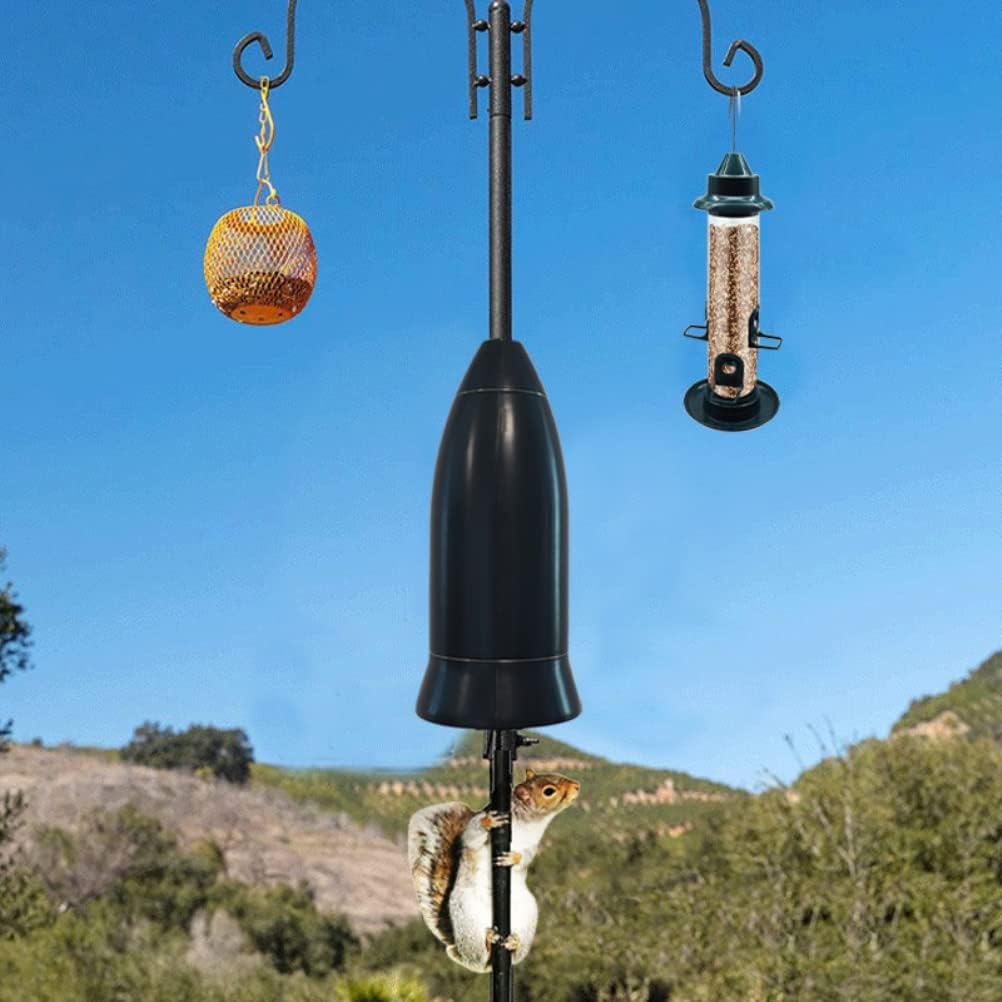 Squirrel Baffle for Bird Feeder Pole, Wide Squirrel Guard Pole Mount Stopper, Wrap Around Poles Protect Bird Feeder, for Blocking Out Squirrels Raccoons Germplasm