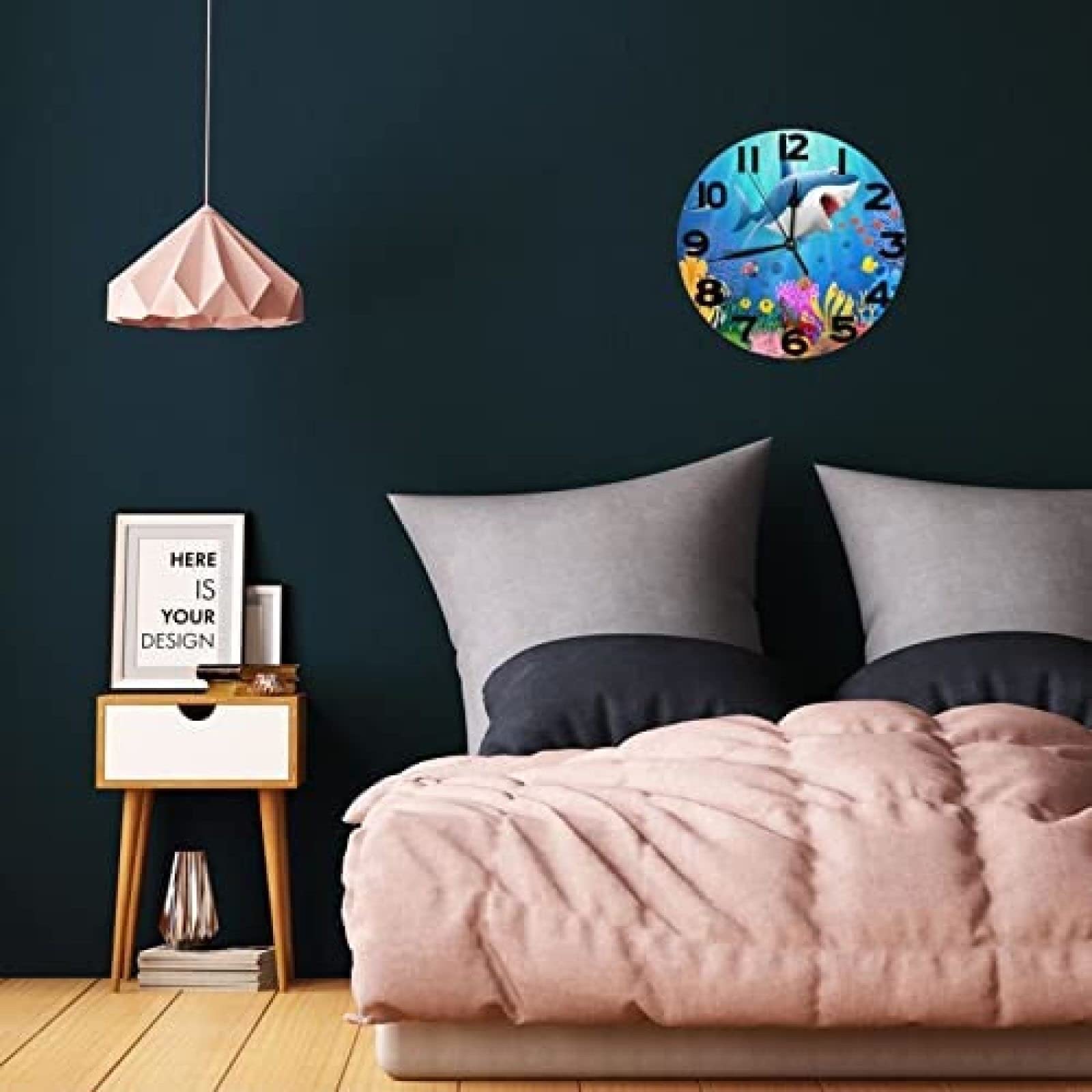 Ronde Wandklok Leuke Cartoon Pinguïn Vissen Op Ijs Ontwerp Stille Niet tikkende Batterij-aangedreven Decor Klokken Voor Thuis Woonkamer Keuken Slaapkamer 9.84in Ronde Wandklok Leuke Cartoon Pinguïn Vissen Op Ijs Ontwerp Stille Niet tikkende Batterij-aangedreven Decor Klokken Voor Thuis Woonkamer Keuken Slaapkamer 9.84in