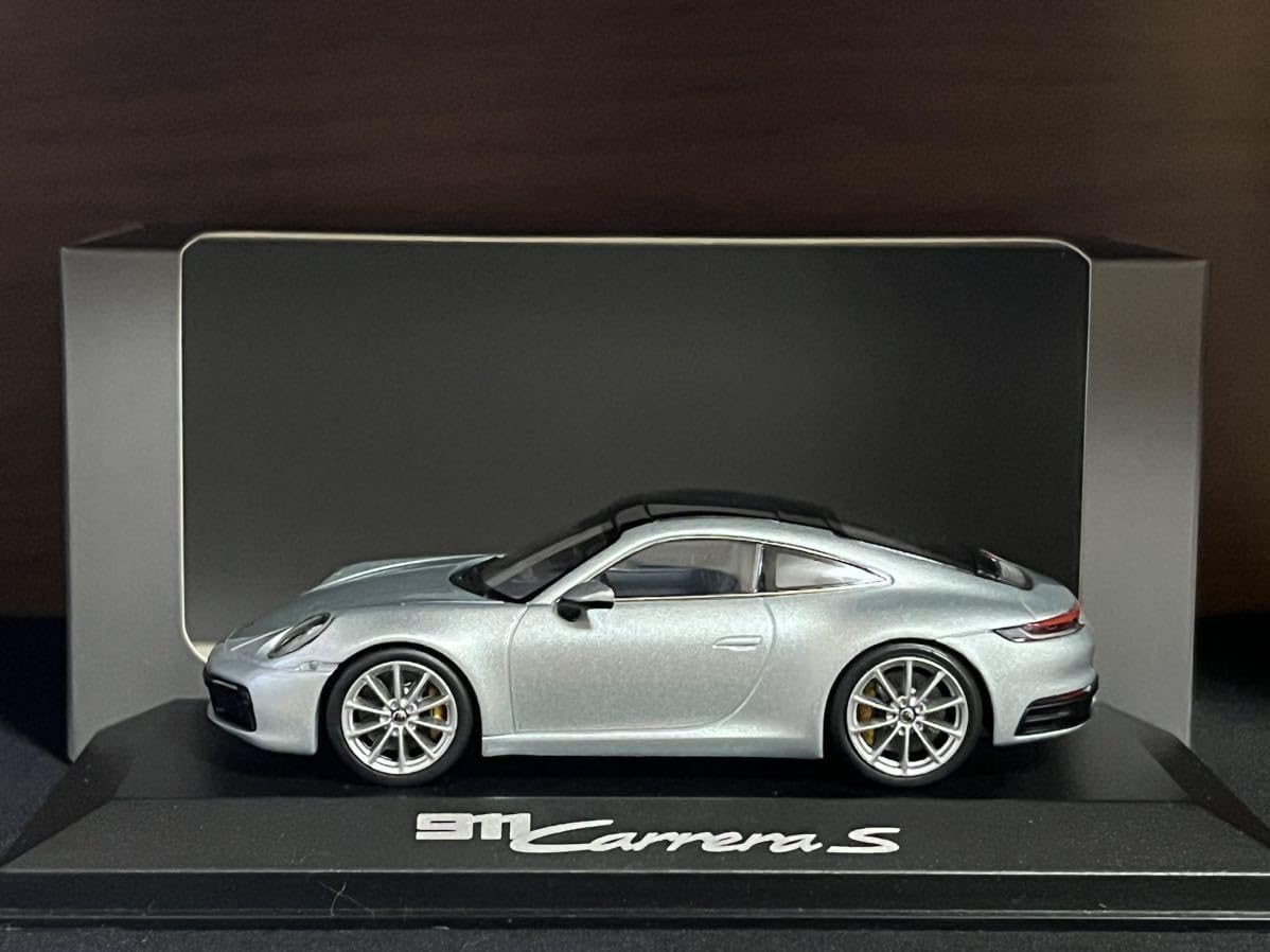 1/43 特注 ミニチャンプス ポルシェ 992.2 カレラ GTシルバー ミニチャンプス 1/43 ポルシェ 911 992.2 カレラ GTS クーペ