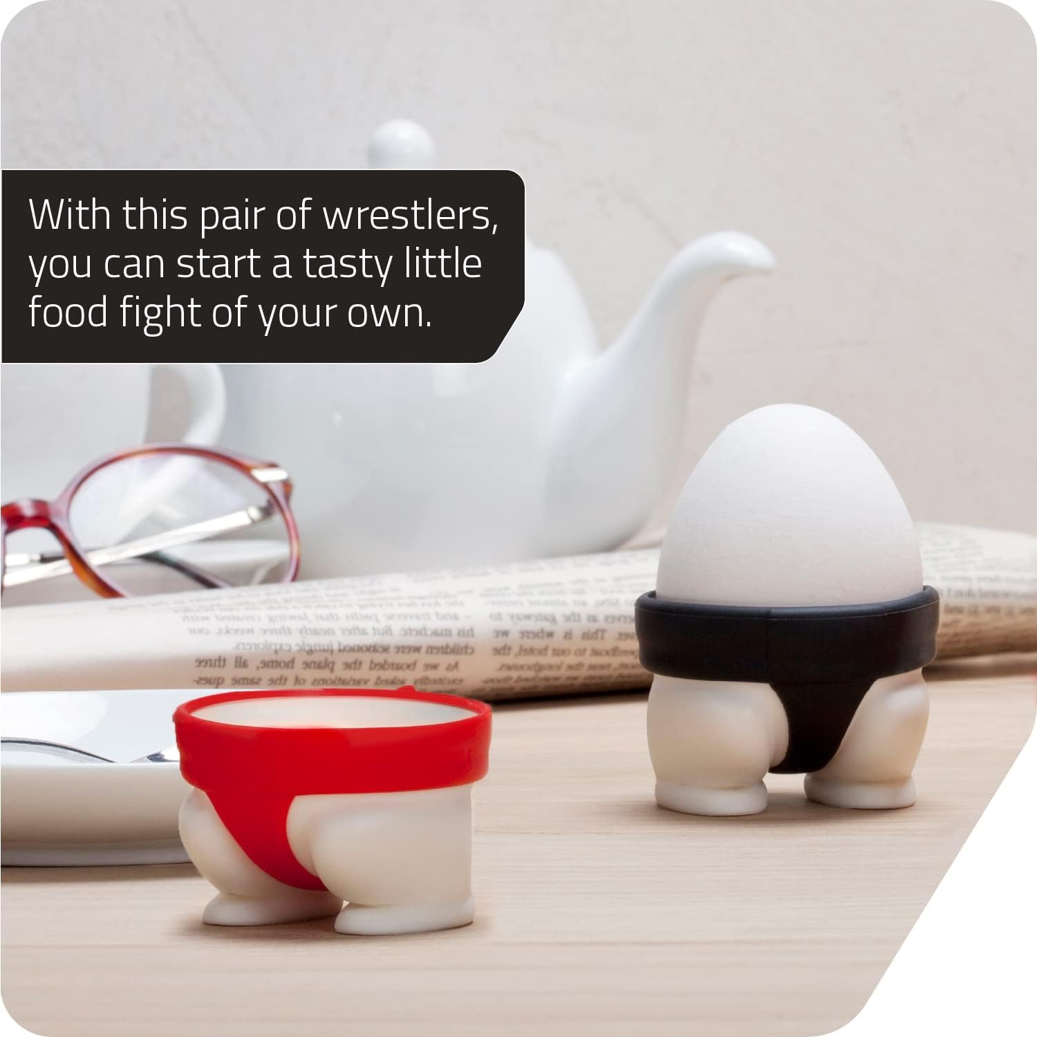 Hooipo Sumo Egg Cup Holders for Soft or Hard Boiled Eggs Durable & Stylish Breakfast Tableware Set of 2 – (Red & Black) 3