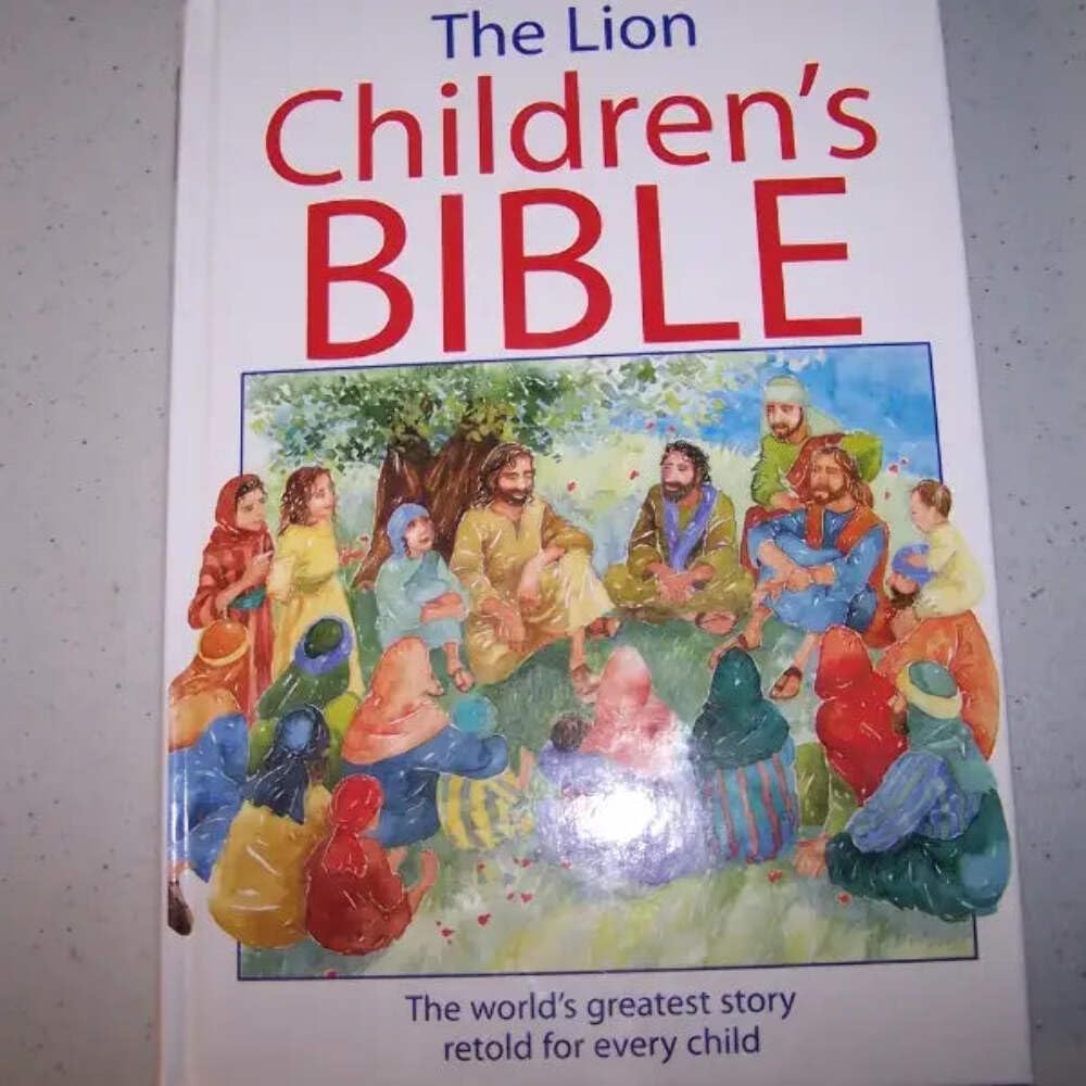 The Lion Children's Bible: The world's greatest story retold for every child: Super-readable edition