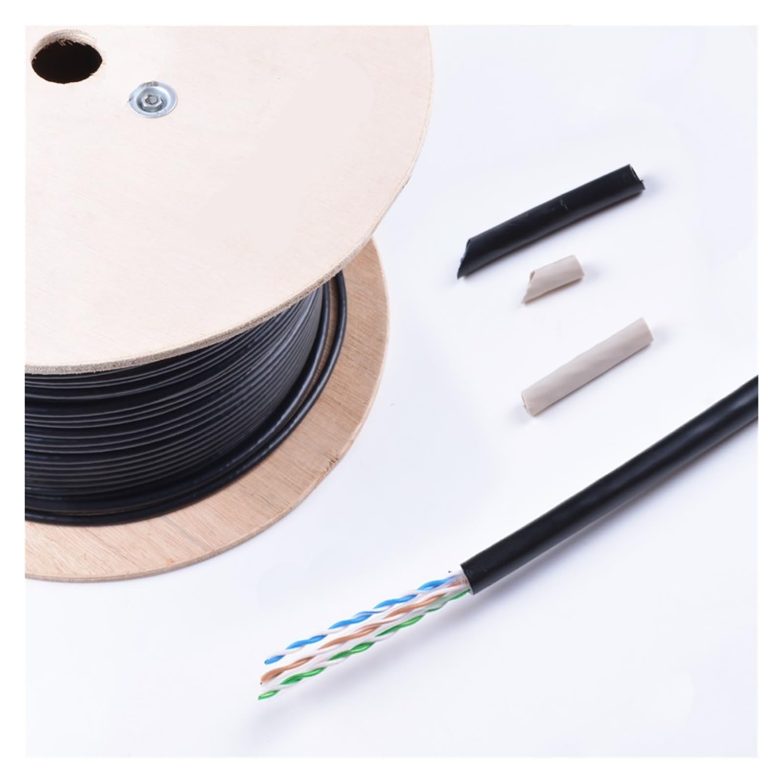 Câble extérieur de réseau Ethernet FTP Cat6 10 Gigabit Haute Vitesse 305 m de Fil PVC Ligne 1 Rouleau adapté for Utiliser ce câble comme câble d'installation dans Votre Maison