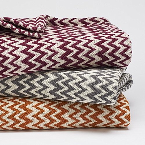Coyuchi Organic Cotton Zigzag Matelassé Coverlet (Ivory w/Tangerine, King)