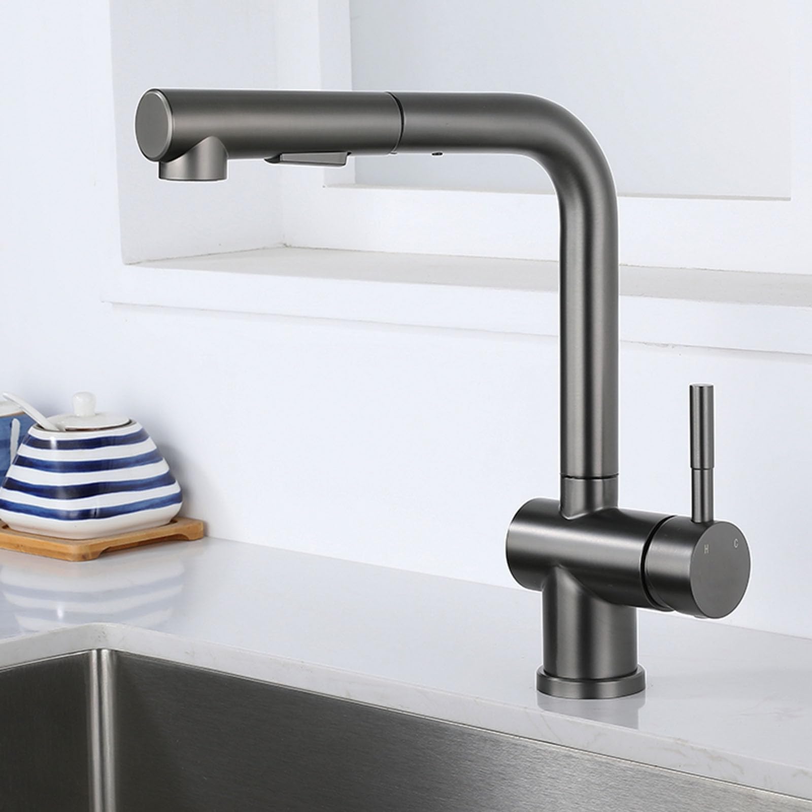 Robinet pivotant pulvérisant LWX en acier inoxydable brossé avec poignée d'eau chaude et froide