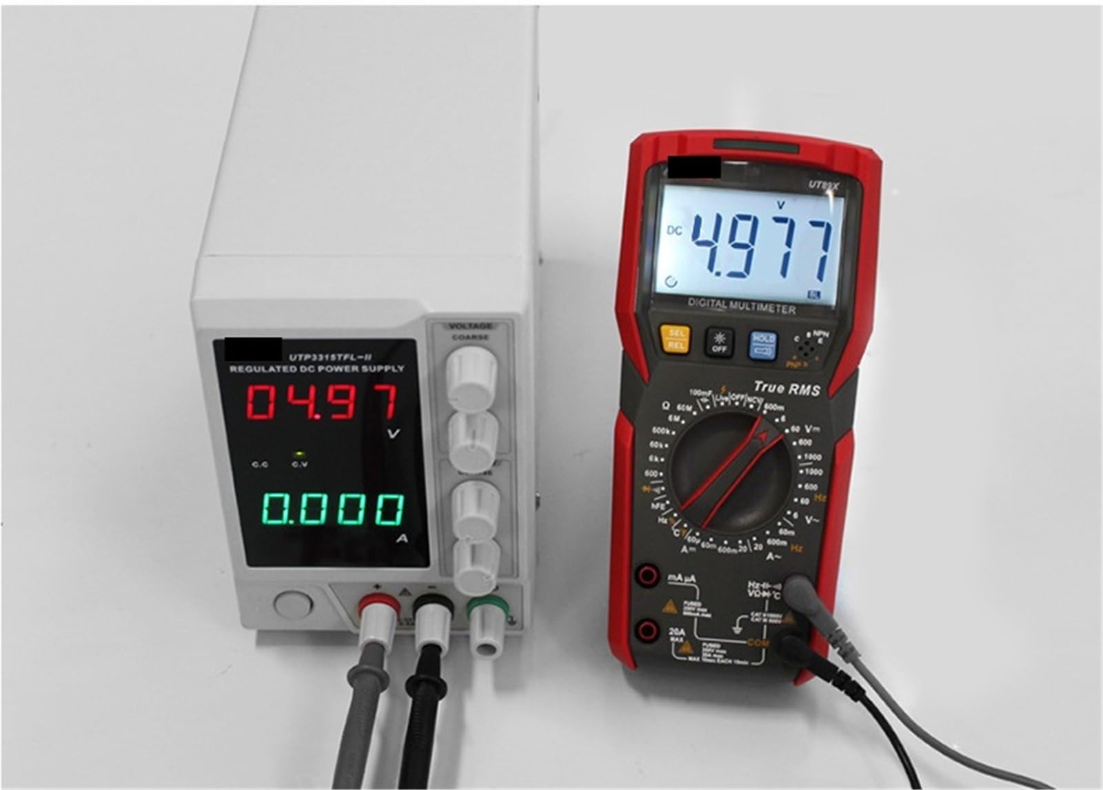 Alimentatore CC variabile, Alimentatore regolato CC ad alta precisione, alimentatore switching regolabile for la riparazione di telefoni cellulari(UTP1306S)