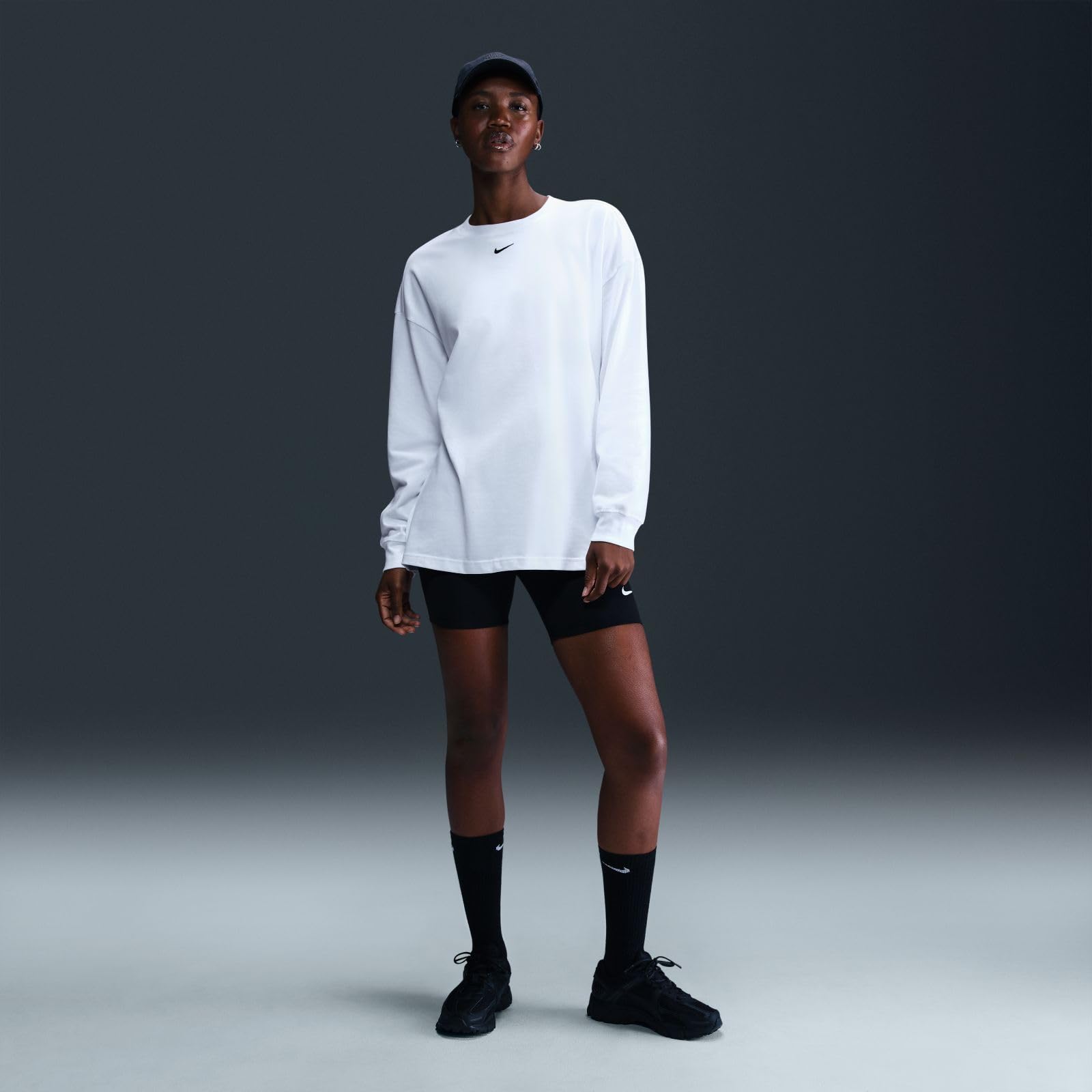 Nike T-Shirt Oversize A Manica Lunga Nike Sportswear Essential – Donna Sweatshirt Donna