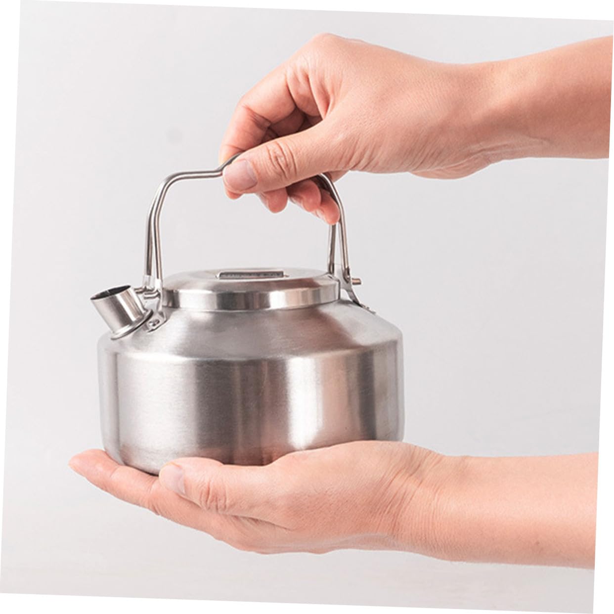 Camping Teekessel 1 L aus Edelstahl Silber, Tragbarer Kocherkessel | Herdplatte und Gas, Outdoor Format für Zuhause und Selbstfahren, Kompakt als Teekanne