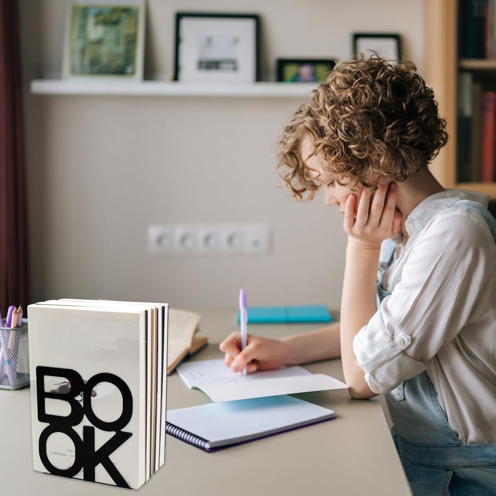 Woodluck - Babushka - Boekenkast - White – Lovt Amsterdam