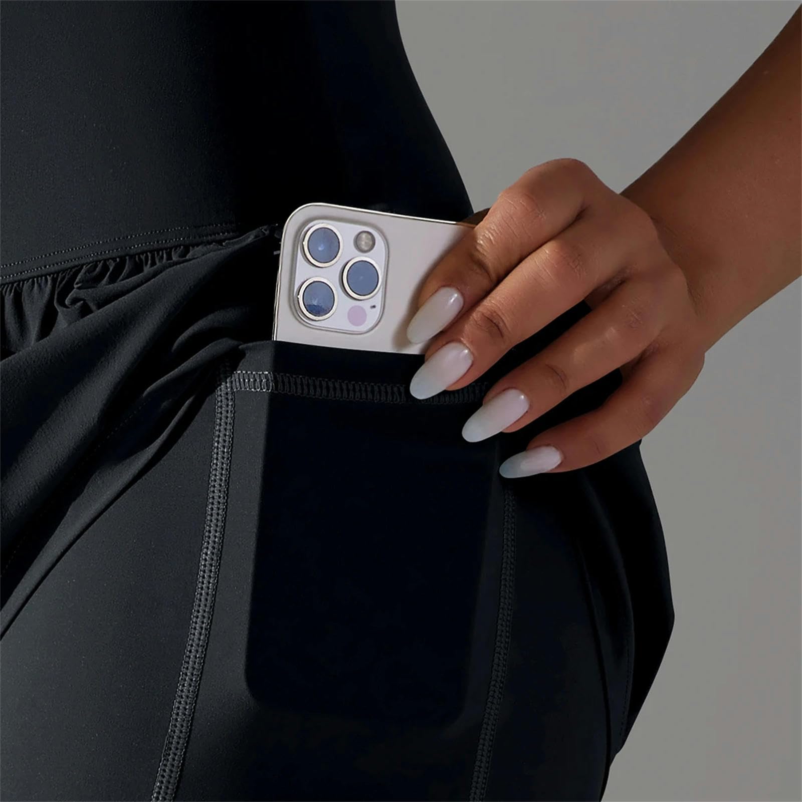 Jupe de Tennis Femmes Fitness Sport Running Shorts Stretch Shorts avec Poches Femmes Tennis Jupe Courte