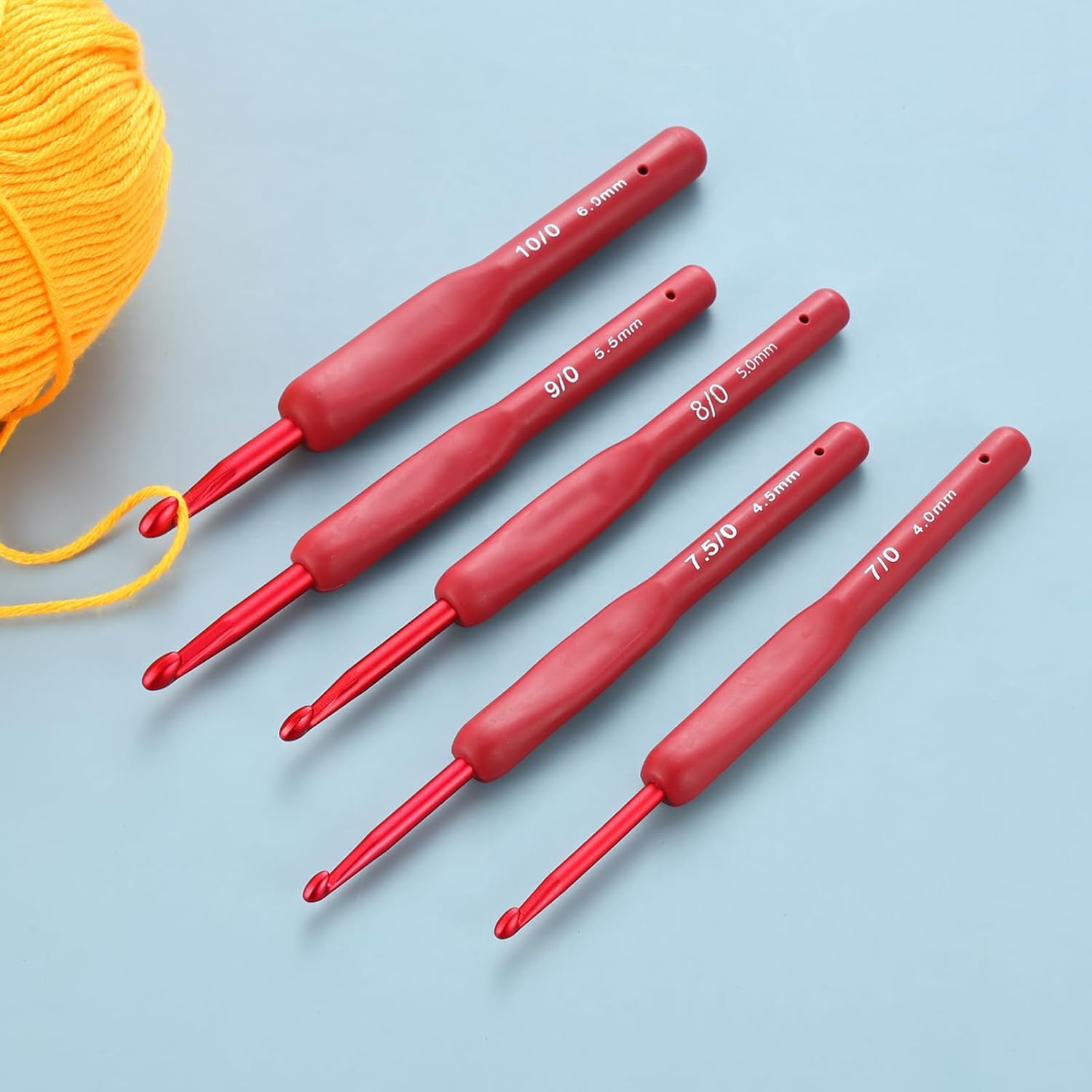 OYEUYID Red Crochet Hook Set — Red Crochet Needles, Soft Handle Red Crochet Hooks Set — Ergonomics 9 Sizes of Soft Handle Aluminum Crochet Needles (2-6mm)