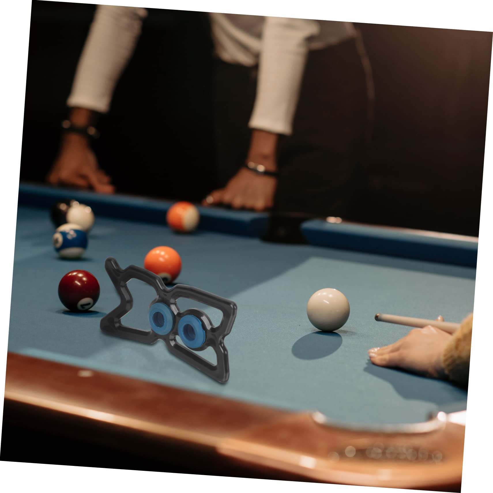 Happyyami Convenient Cue Holder for Billiards Portable Rest Cue Rack Durable Nine Ball Pole Stand Lightweight Bridge Head for Pool Table Easy to Use and Carry