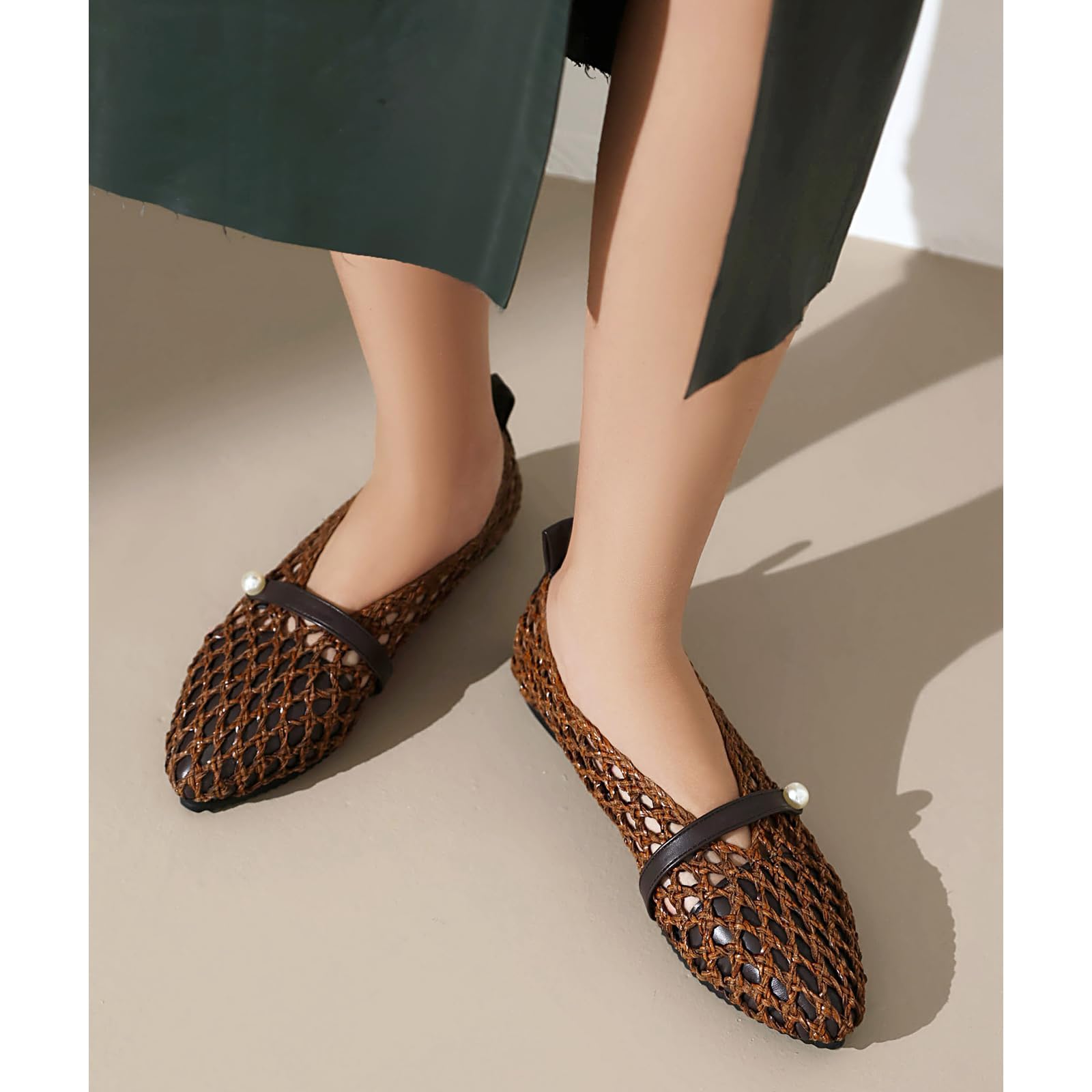 Damskie modne baletki z siatki tkanej, miękkie, spiczaste, wsuwane, perłowe baleriny, eleganckie, oddychające buty plażowe Mary Jane