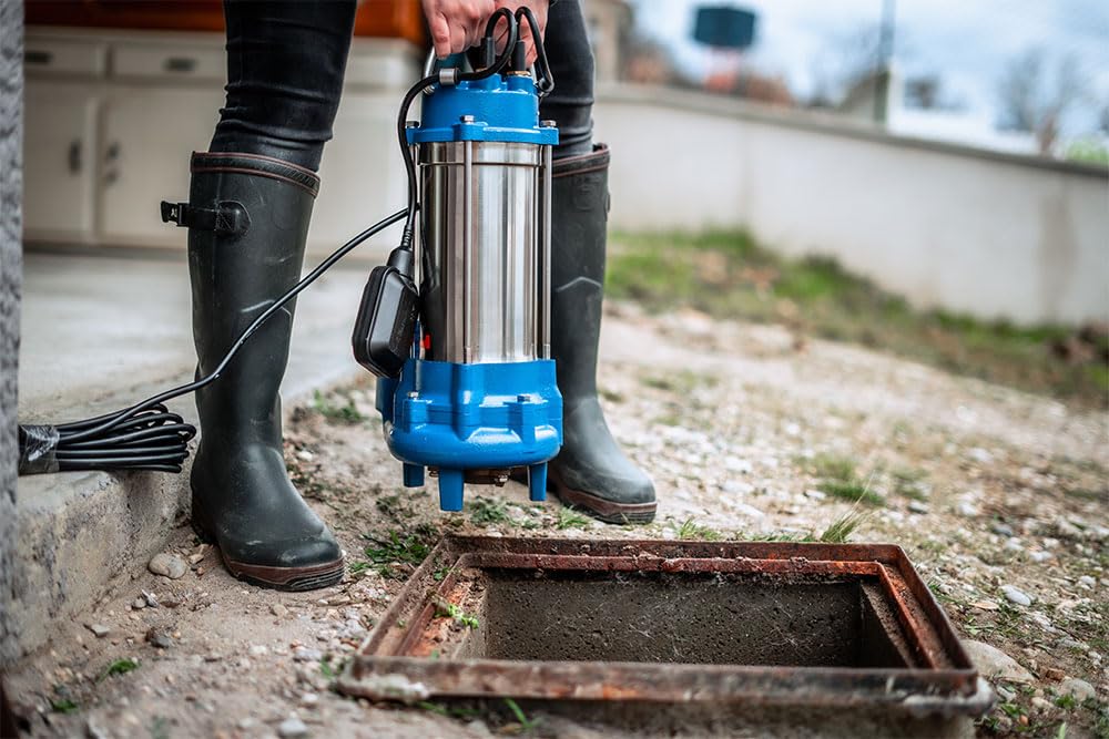 SPIDO - Pompe d’Évacuation ECC PRO 500 - Seconde chance excellent état - 1600 W - Débit 18 m³/h - Refoulement 15 m - Eaux Noires avec Dilacérateur - Inox/Fonte