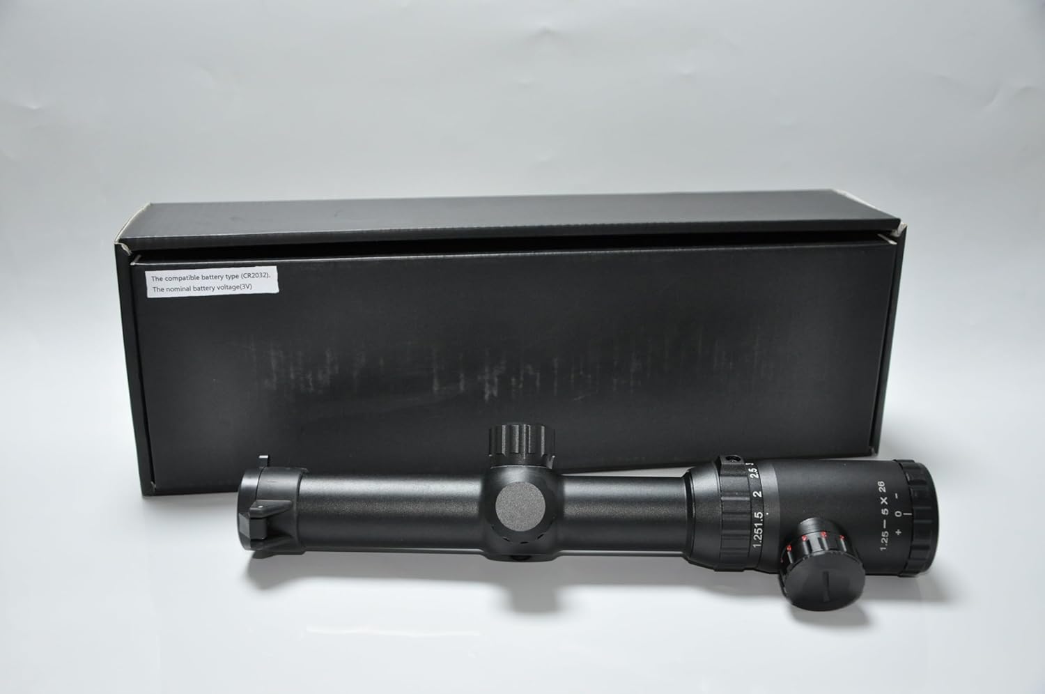 Rifle Scope 1.25-5x26 Riflescope IR Hunting 30 mm Three-pin with a Honeycomb
