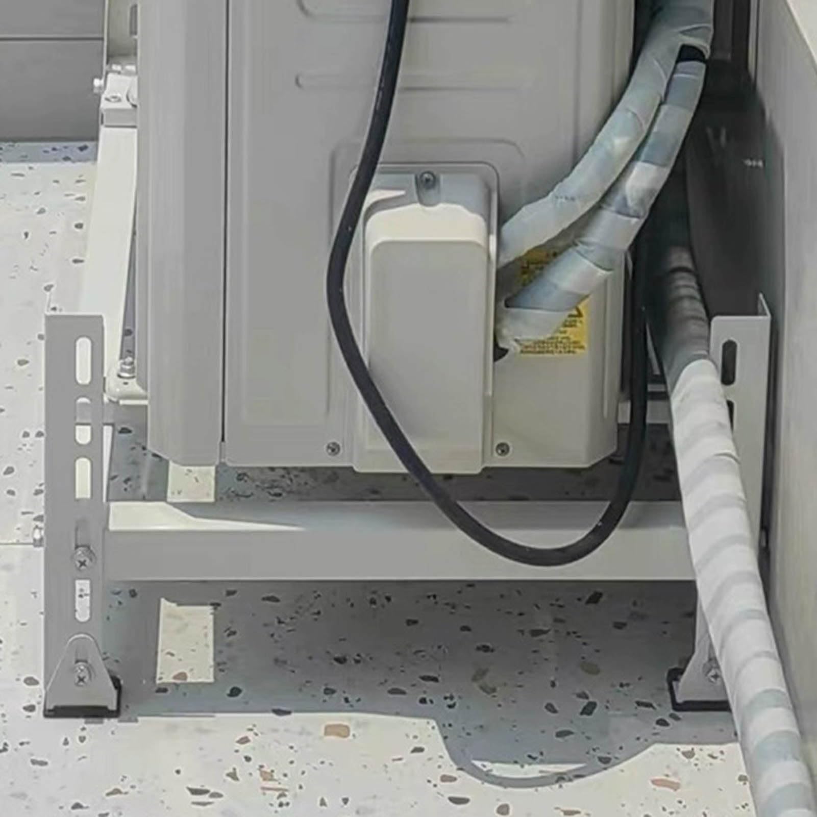 Staffa di supporto per condizionatore d'aria mini split, base di supporto per condensatore universale per carichi pesanti per unità AC senza condotto e sistemi HVAC, staffa per compressore esterno