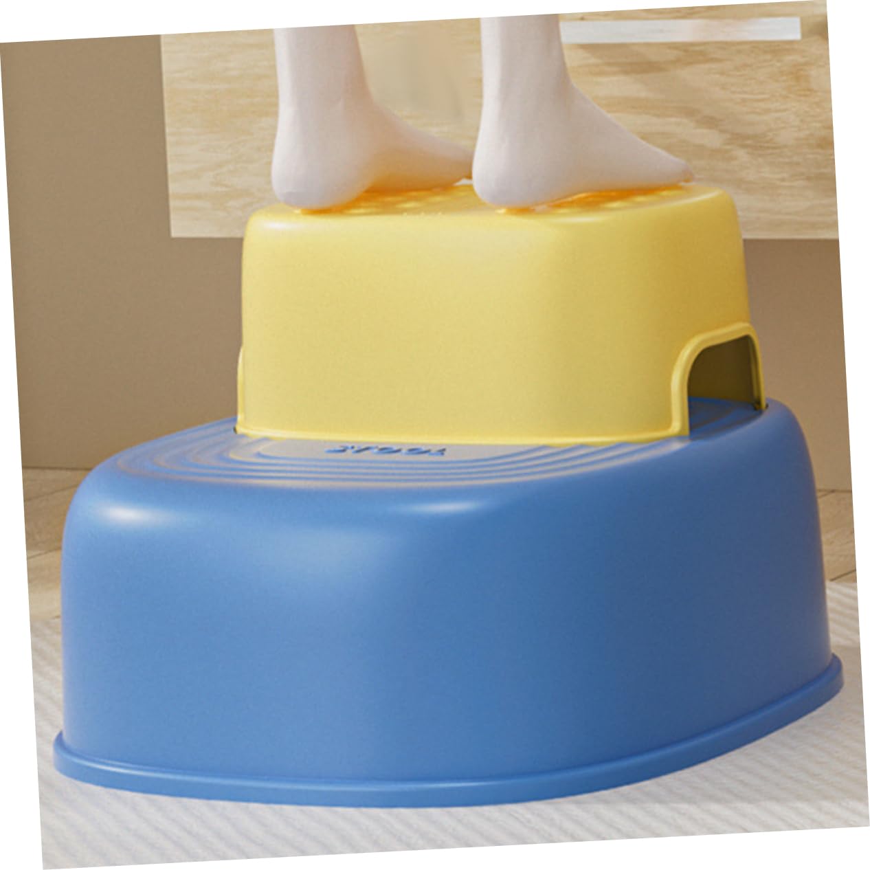 KOMBIUDA Bathroom Step Stool Boys and Girls Step Stool Toilet Stool for Toddlers Portable Stool Non-Slip Footstool for Bathroom