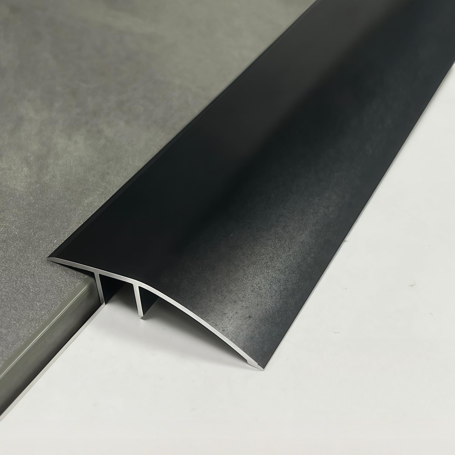 Yacoxe Black Aluminium Threshold Strip 2.7M, 43Mm Doorway Floor Transition Trim, 3 X 90Cm Cuttable Gap Cover For Tile Laminate Carpet Vinyl(Black)