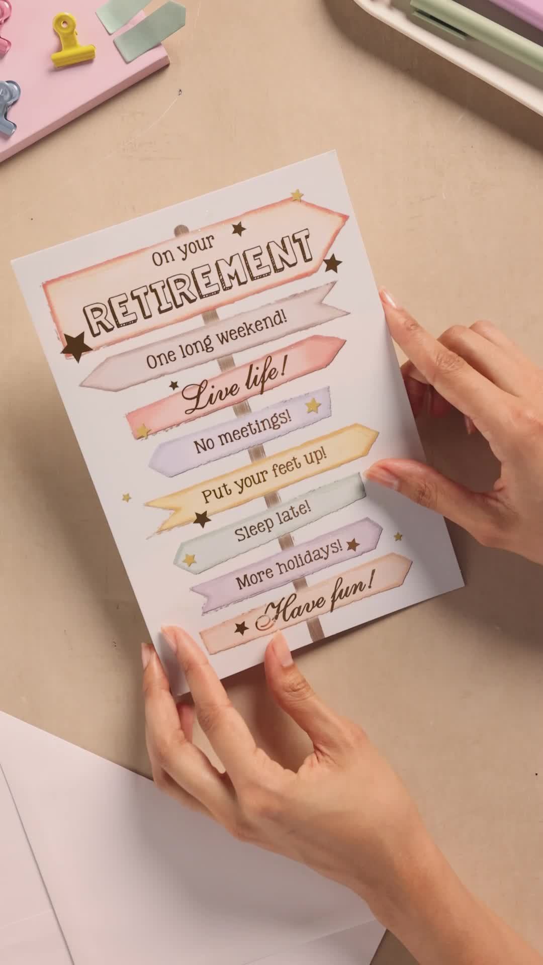 Biglietto Di Auguri Per Laurea Piccadilly Greetings | Elegante E Di Qualità, Con Busta Inclusa – Formato 20x15 Cm – Ideale Per Congratulazioni, Design Globe, Made In UK - 3