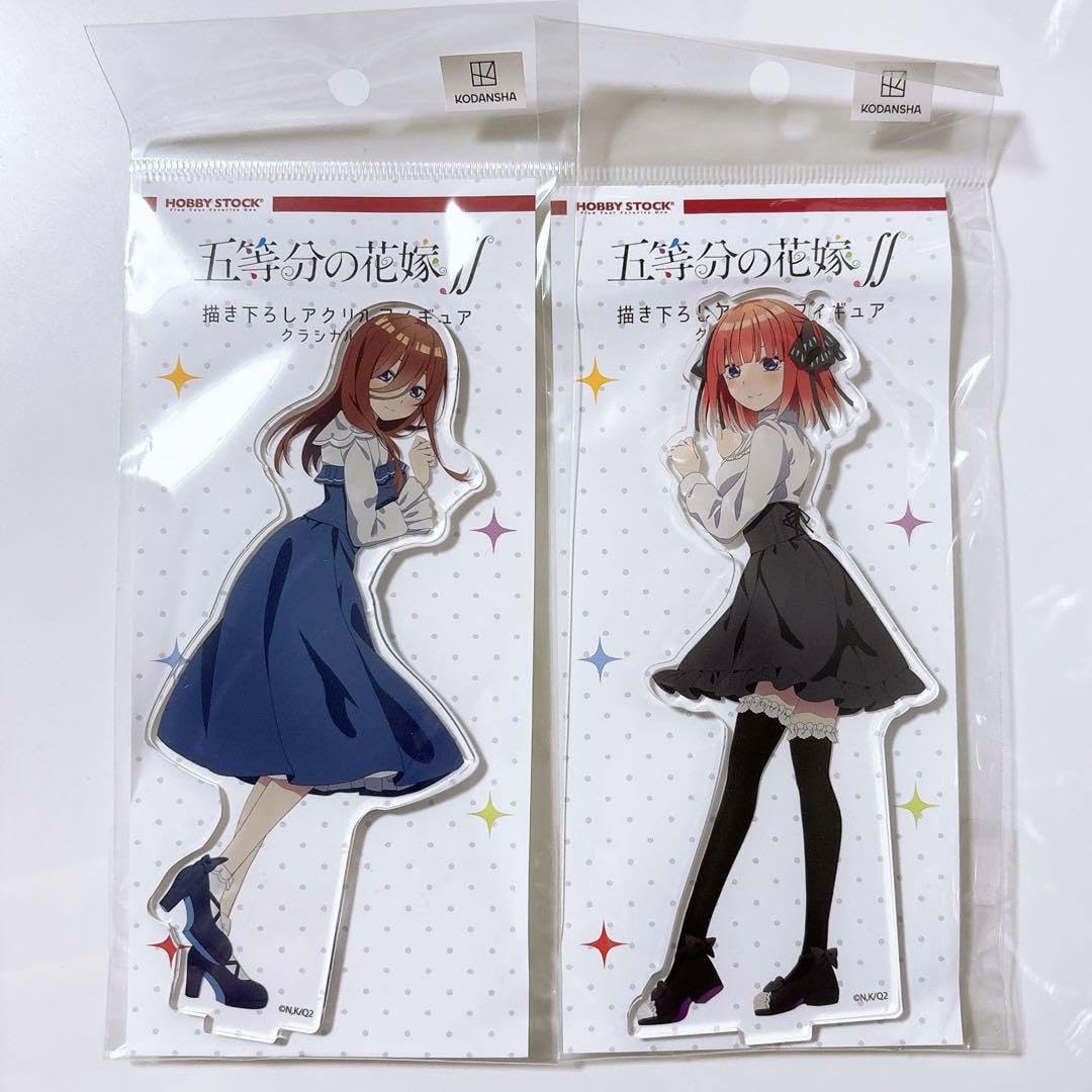 Amazon.co.jp: 中野三玖 中野二乃 クラシカル アクリルスタンド 五等分