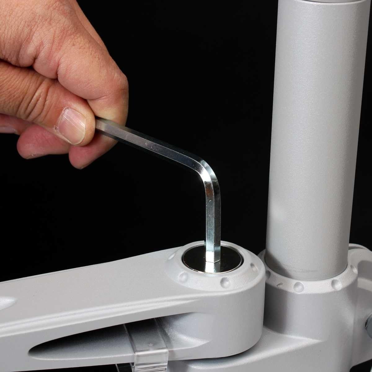 Sanko MARM7220S 4-Axis Swivel Monitor Arm 2