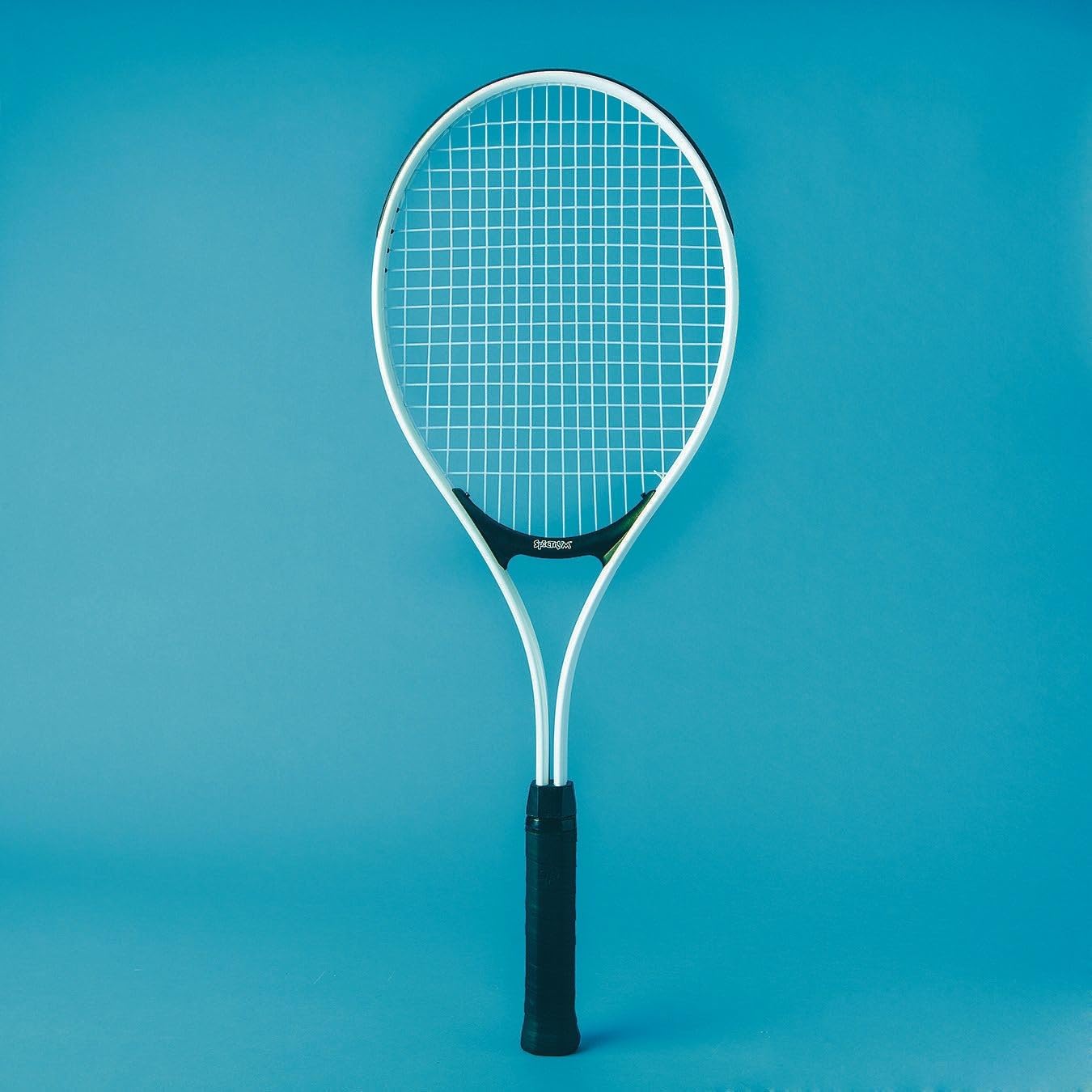 S&S Worldwide Aluminum Tennis Racket. Mid-Sized 90 Square Inch Head. Modern I-Beam Aluminum Cross Section Design for Added Stiffness and Power. Adult Size, 27" L with 4-3/8" Grip.