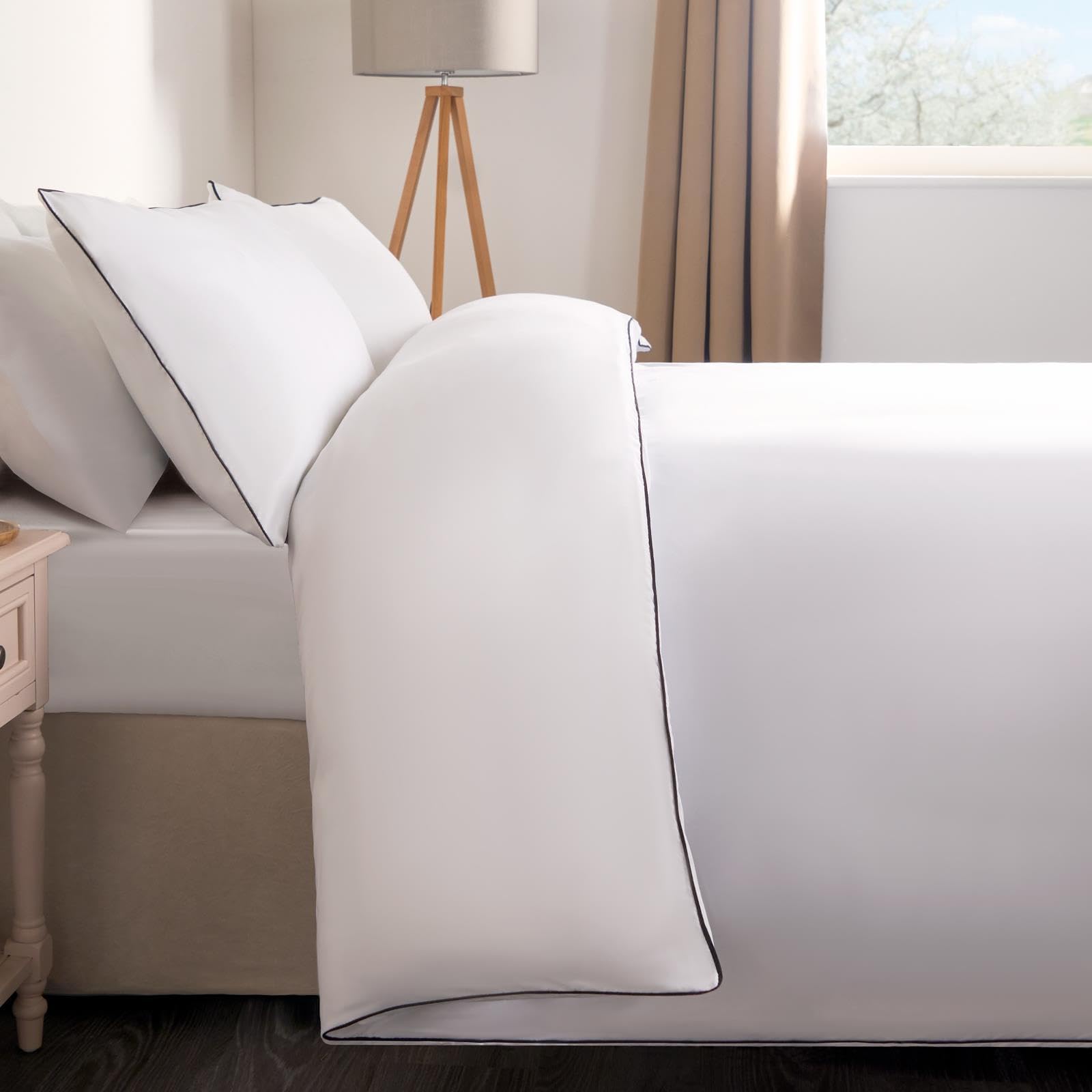 OHS - Double Duvet Cover with Pillowcase - White