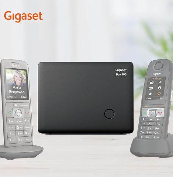 Gigaset DECT Base Station Box 100 for Your Own Communication System with Gigaset Handsets - Base Supports 6 Handsets for Analogue Telephone Connection in Black [German Version]