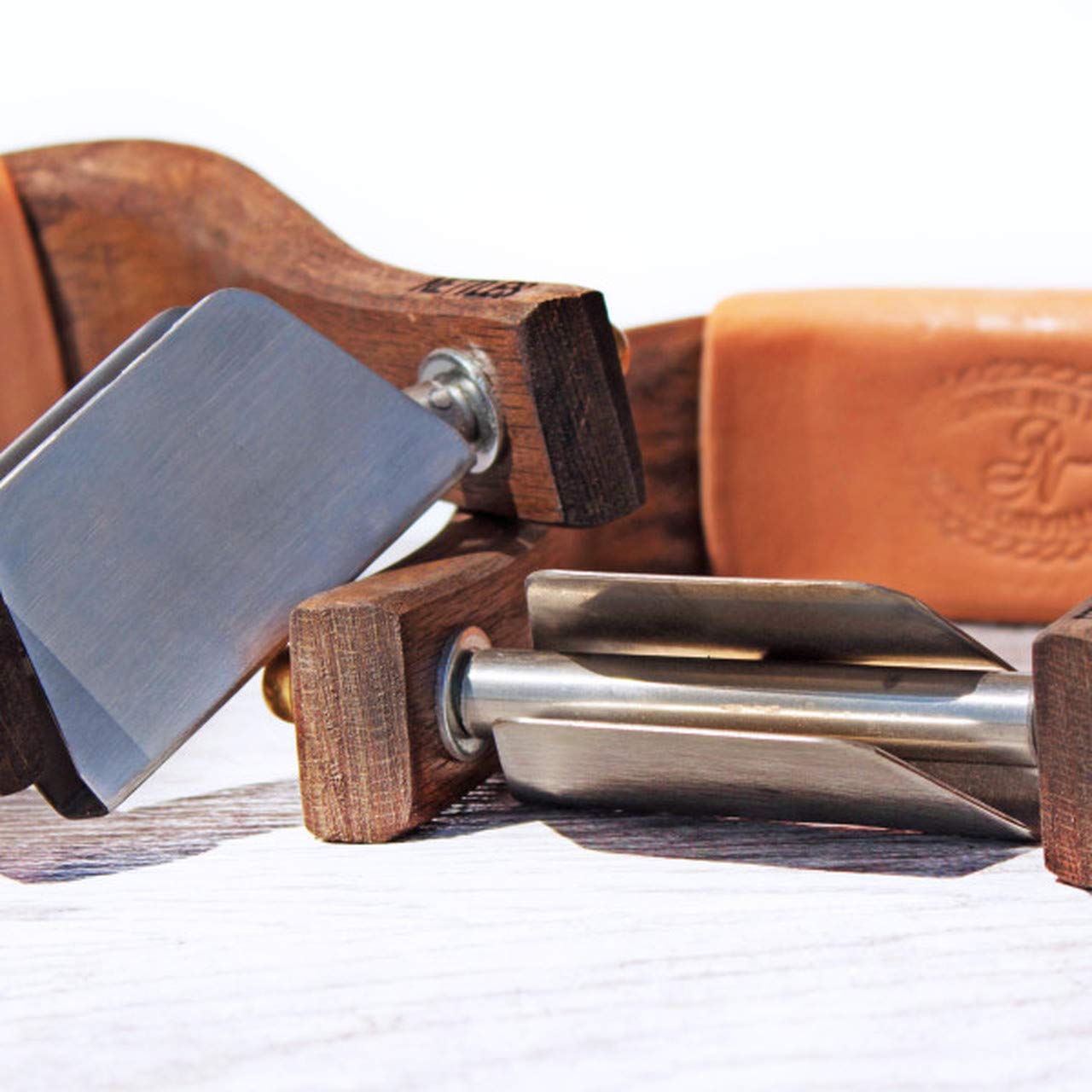 Nettles The Flatbottom Premium Western Stirrup 2