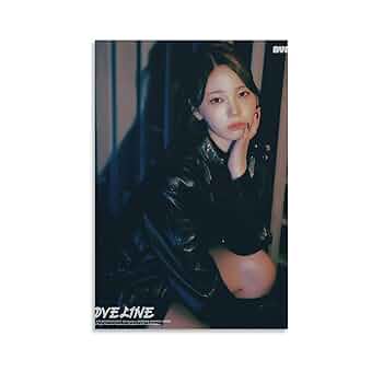 Amazon.co.jp: 歌手 NiziU ニジュー AYAKA アヤカ Korea 2nd