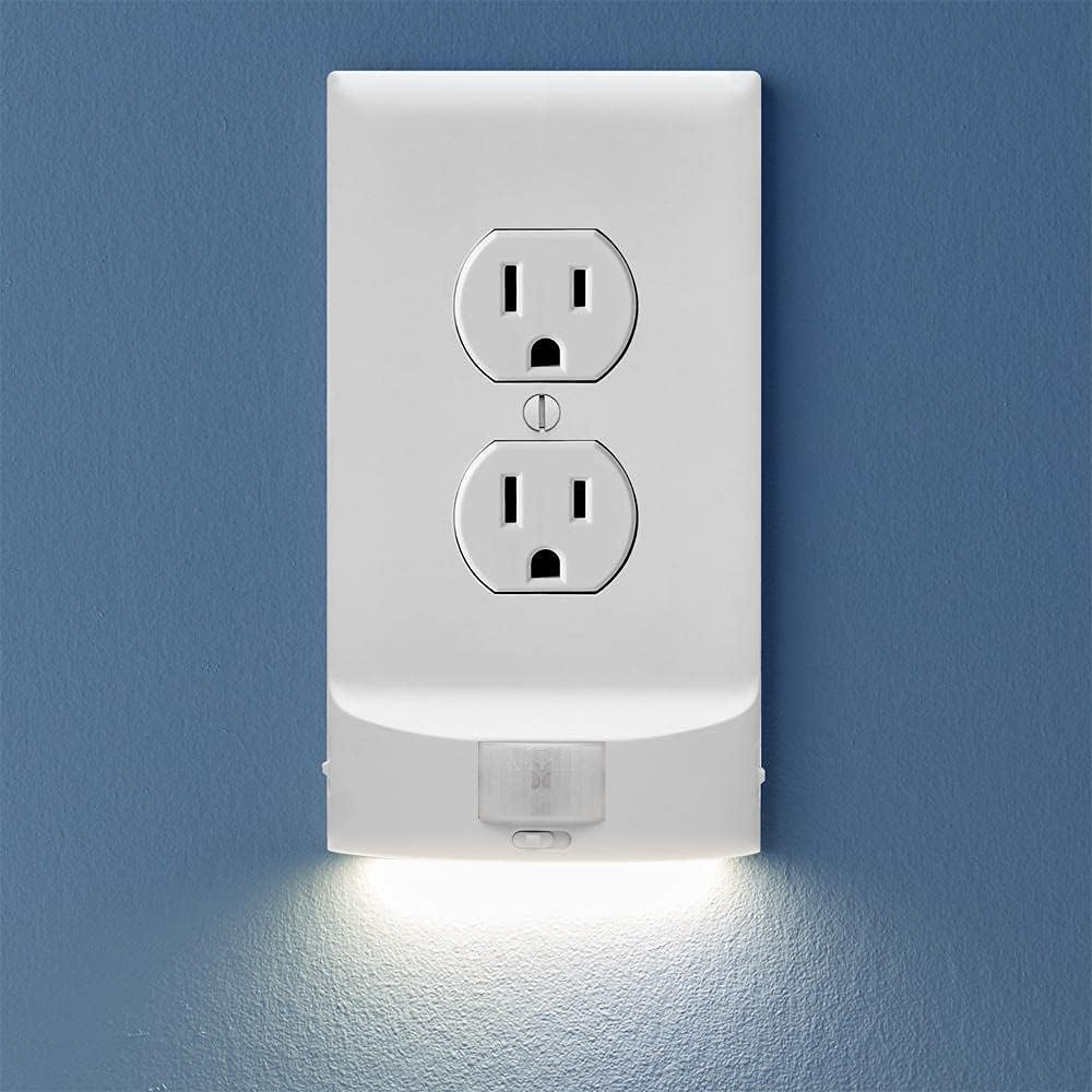 2 Pack, SnapPower MotionLight [for Standard OUTLETS] - Motion Detecting LED Night Lights Built-in to Wall Plate - Bright/Dim/Off Options - Automatically On/Off Sensor - (White, Duplex)