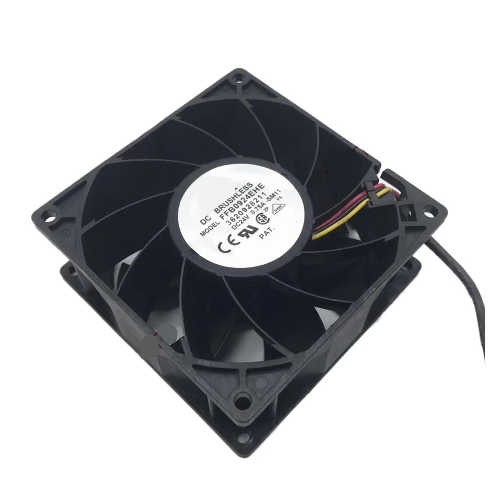UITGVDQAT FFB0924EHE SM11 DC 24V 0.75A 90x90x28mm 3-Wire Server Cooling Fan