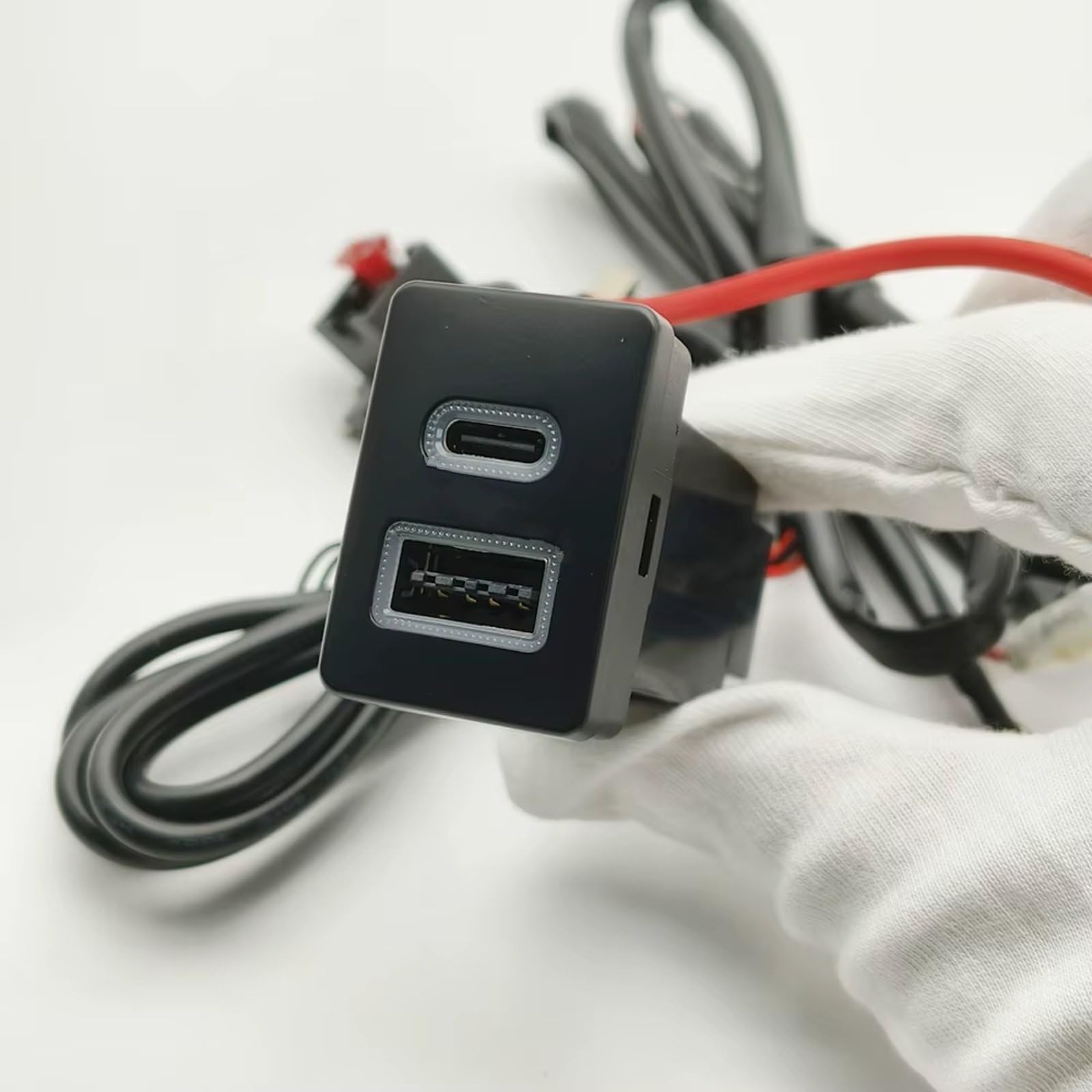 Enchufe módulo USB AUX Enchufe USB De Consola Compatible Con Toyota Para Prius Coche Para Cargador PD Carga Rápida QC3.0 Carga Teléfono Audio U-disk Flash Socket