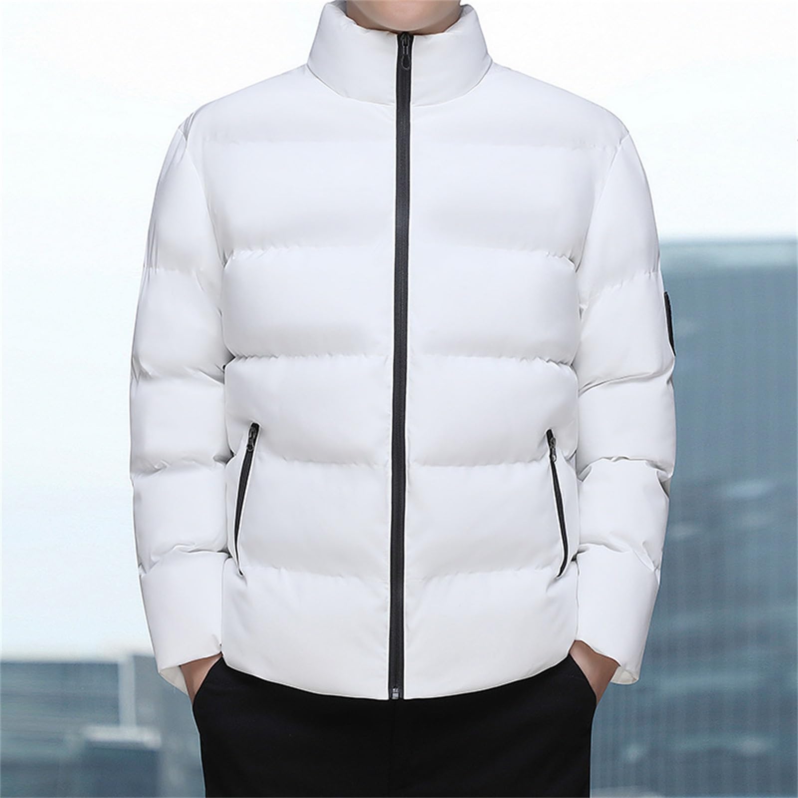 SRZYMJ Winterjacke Herren Winddicht mit Kapuze Übergangsjacke Leichte Winter Jacke Gefüttert Warme Softshelljacke Outdoor Reißverschluss Winterjacke Freizeit Einfarbig Steppjacke Mantel
