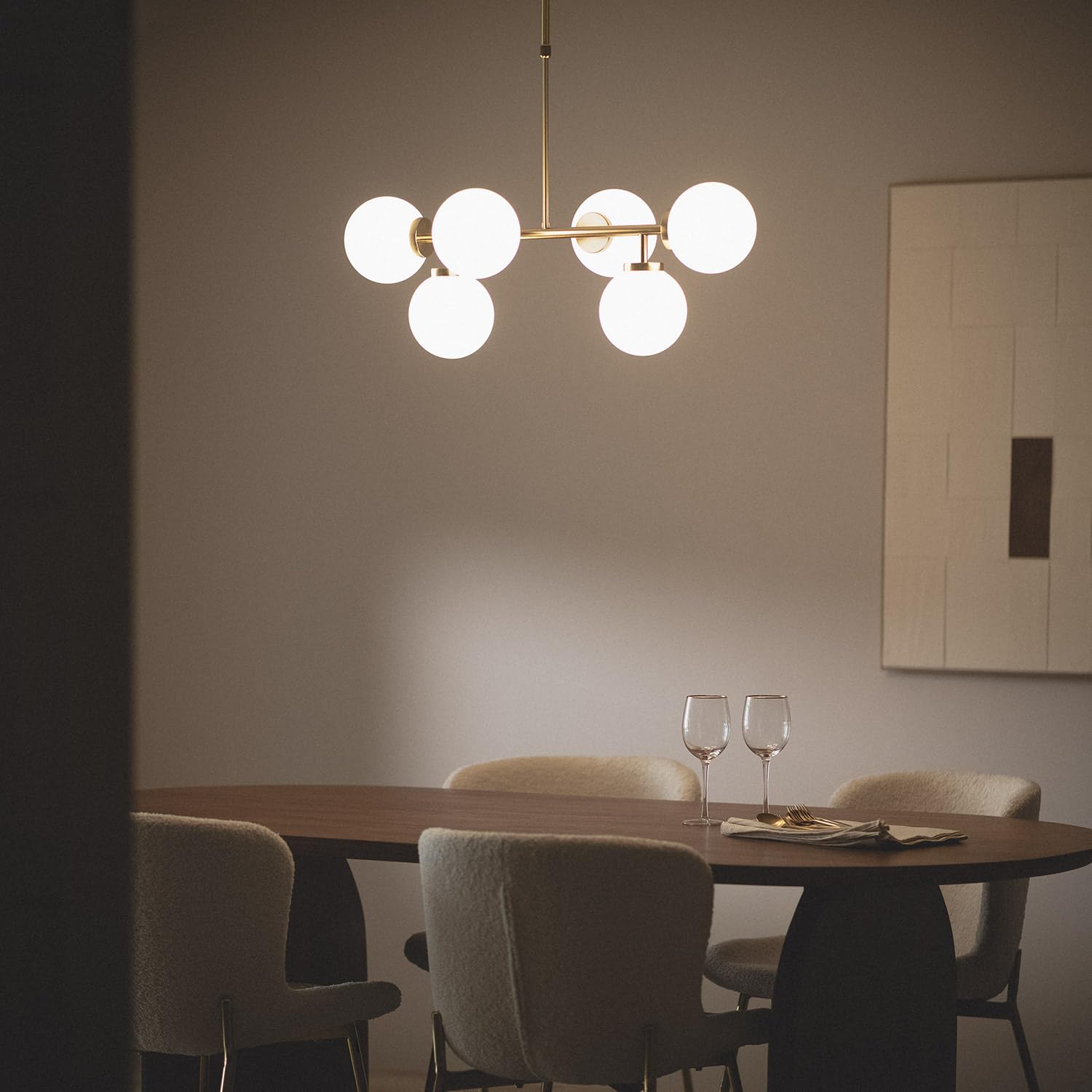 LEDKIA LIGHTING - Lampada a Sospensione Metallo e Vetro Lautrec | Design Moderno ed Elegante | Regolabile in Altezza | 6 Paralumi Sferici | Lampadina E27, Oro