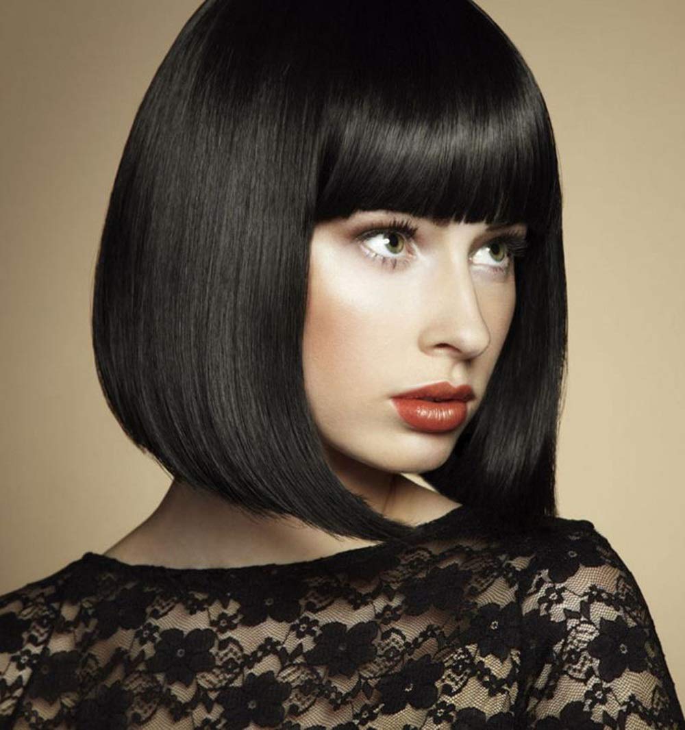 Perruque de cheveux courts pour masquer une perte de volume efficacement