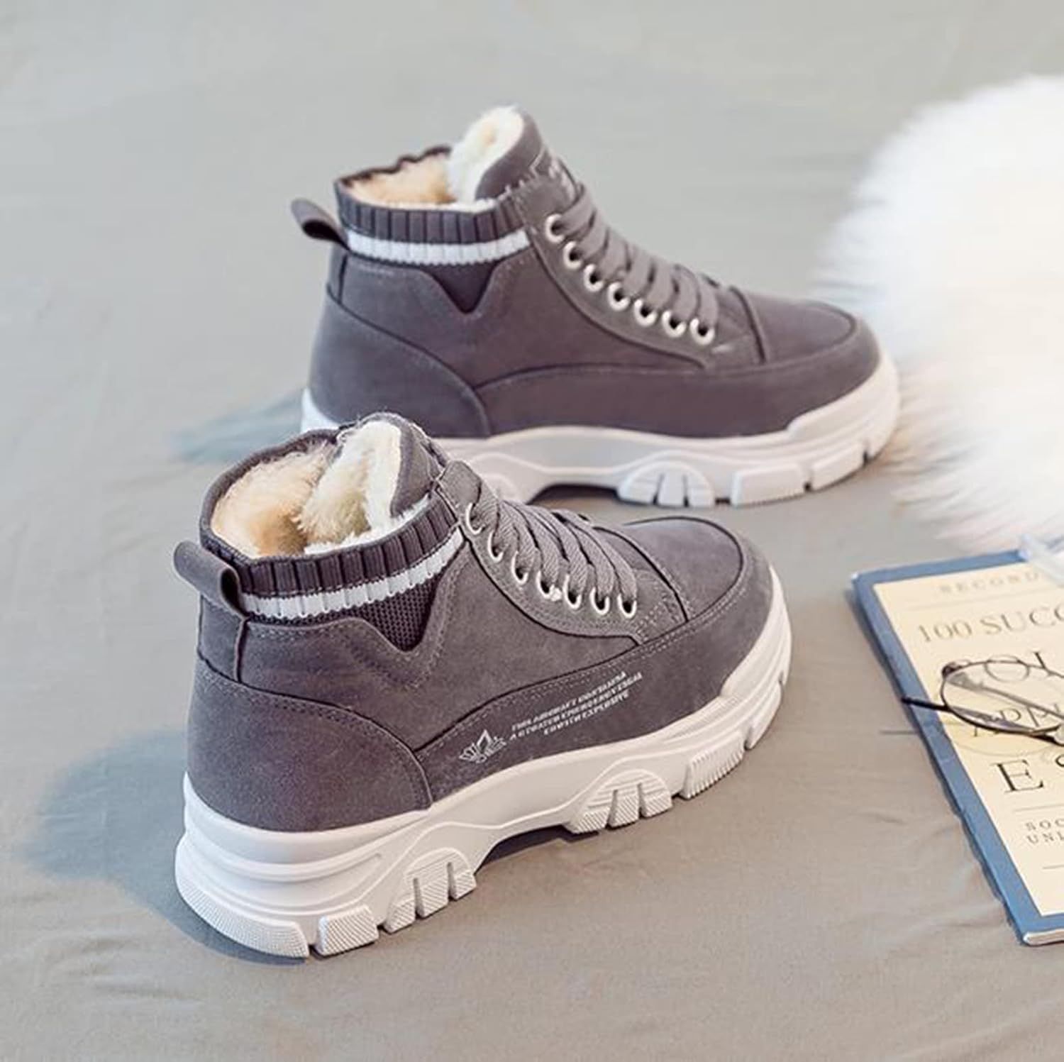 [ＭｅｎｇＦａｎ] レディース スニーカー ハイカット キャンパスシューズ 裏起毛 防寒 スノーブーツ 韓国ファッション レースアップ ブーツ 滑り止め 雪靴 アウトドア