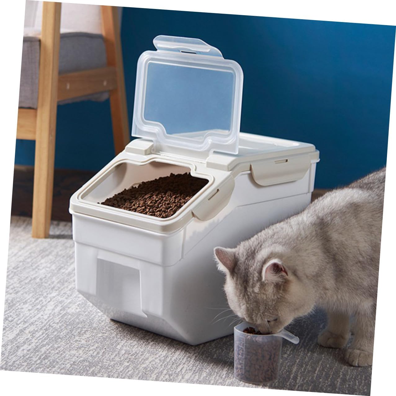 minkissy Pet Food Container and Dog Food Storage Bin Airtight Sealing Canister Small Size Nordic Beige for Freshness Preservation Suitable for Dogs and Cats