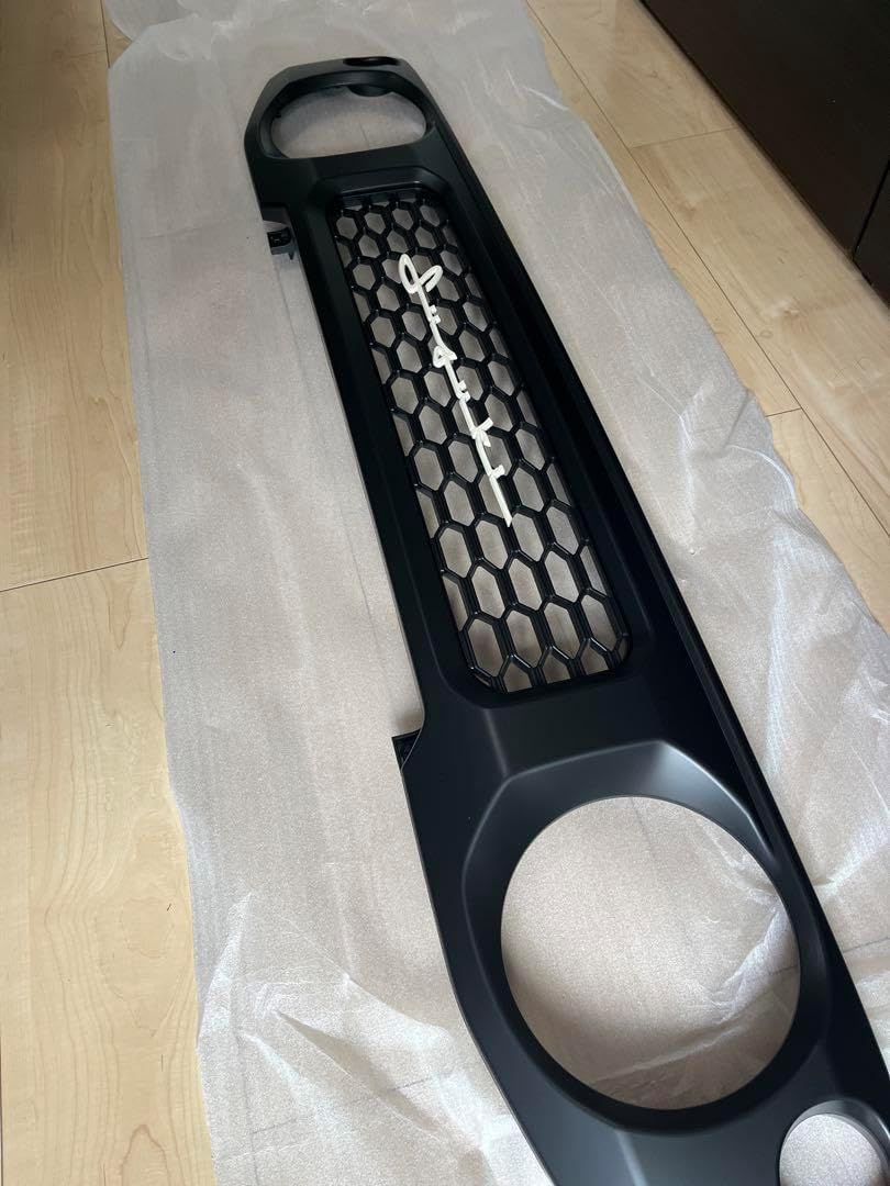 JB64 JB74 ジムニーシエラ オールチッピンググリル黒極細網純正