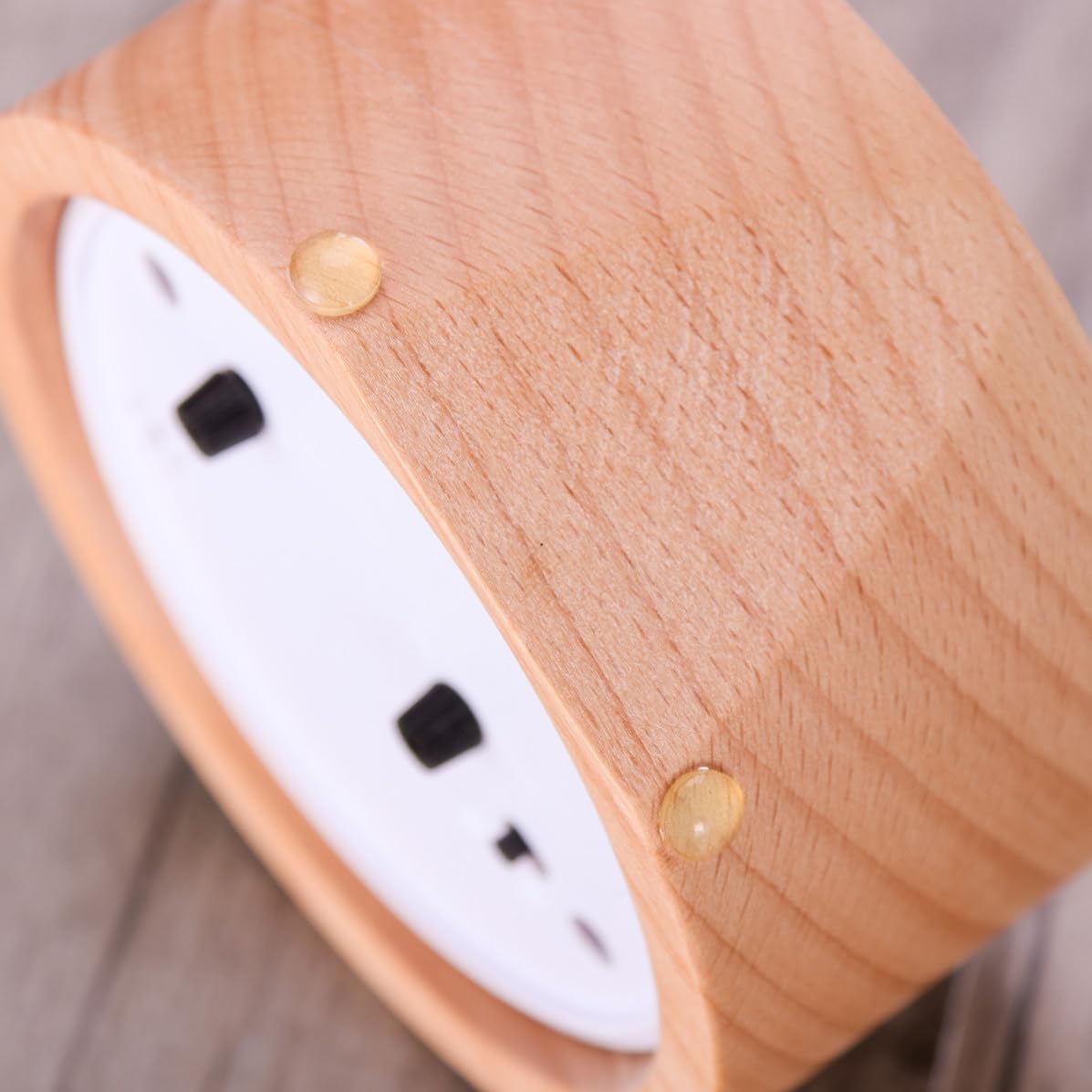 Operitacx Reloj Despertador, Redondo de Madera Silencioso y Luz Nocturna Diseño Clásico para Oficina y Decoración de Escritorio