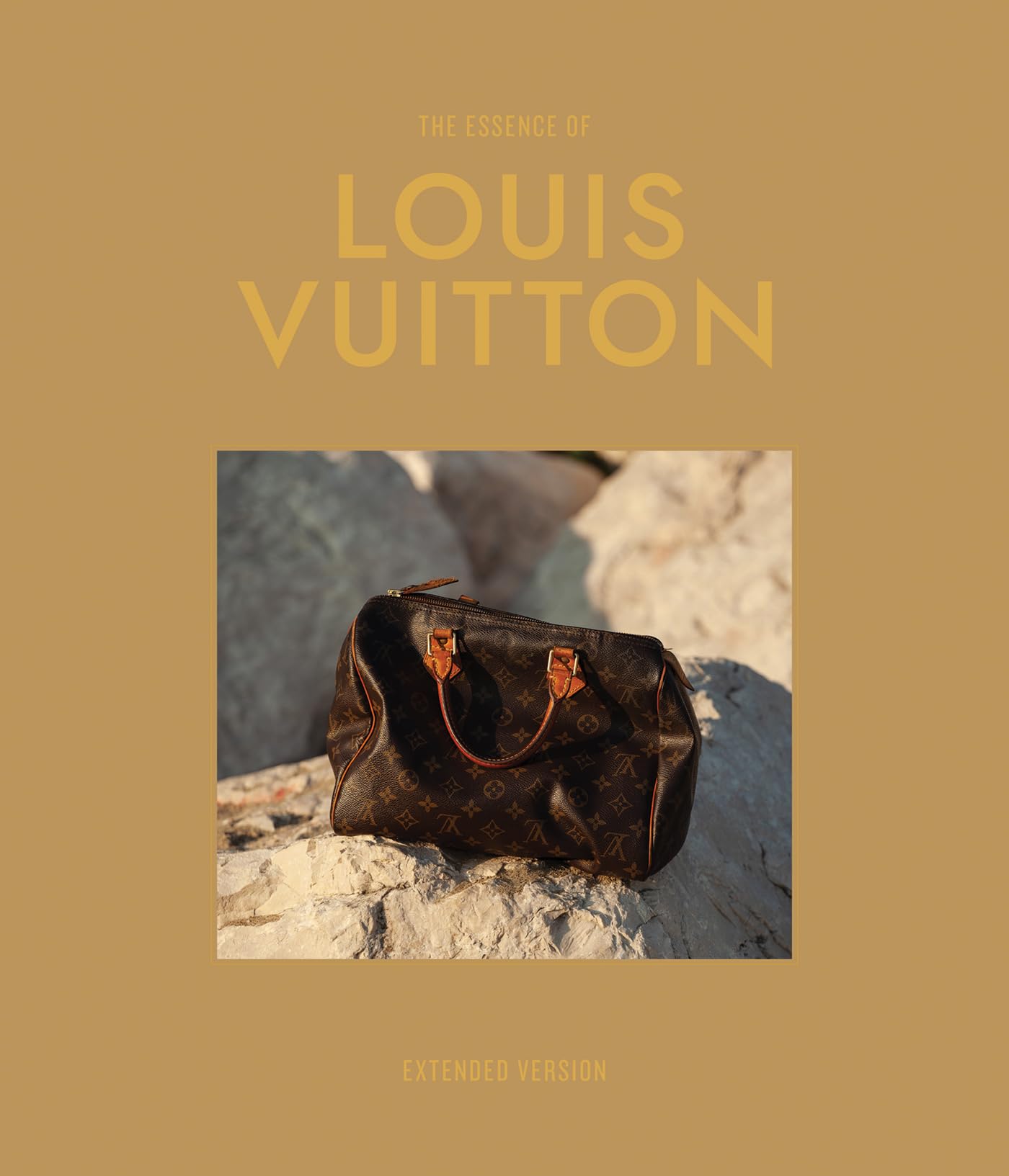 The Essence of Louis Vuitton Extended beau livre de luxe de collection