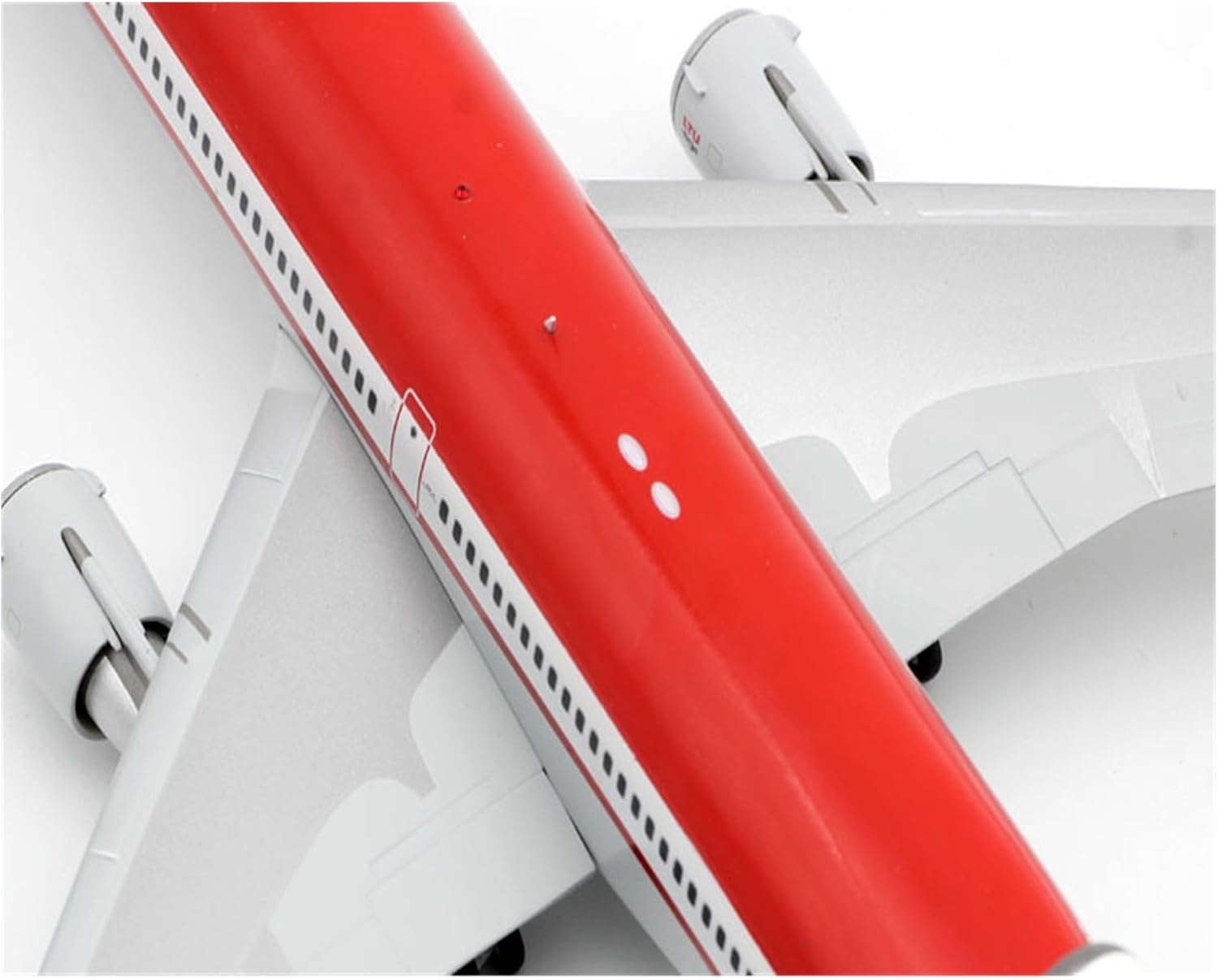 Die Cast Plane 1 200 for MD-11 Die Cast Simulation Aircraft Model Metal Adult Collection Souvenir Ornaments Finished Metal Airplane