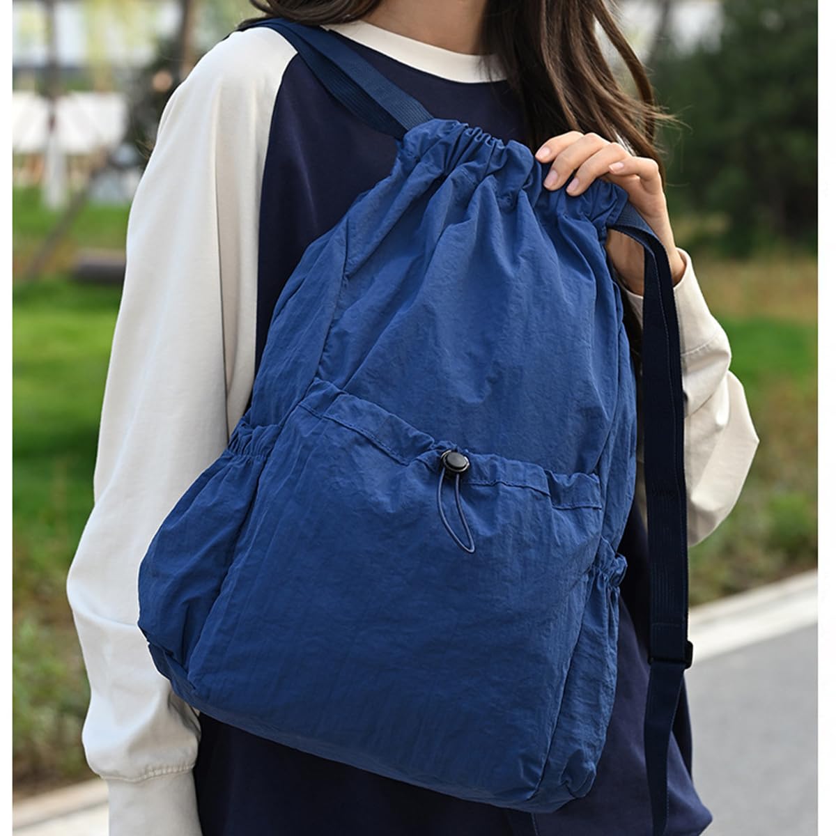 Mochila plegable con cordón de 20 L, saco ligero para viajes, compras y gimnasio (resistente al agua) — view 2