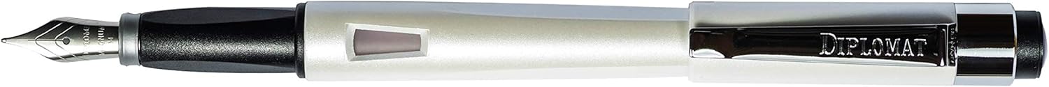 Diplomat Fountain pen Magnum pearl white